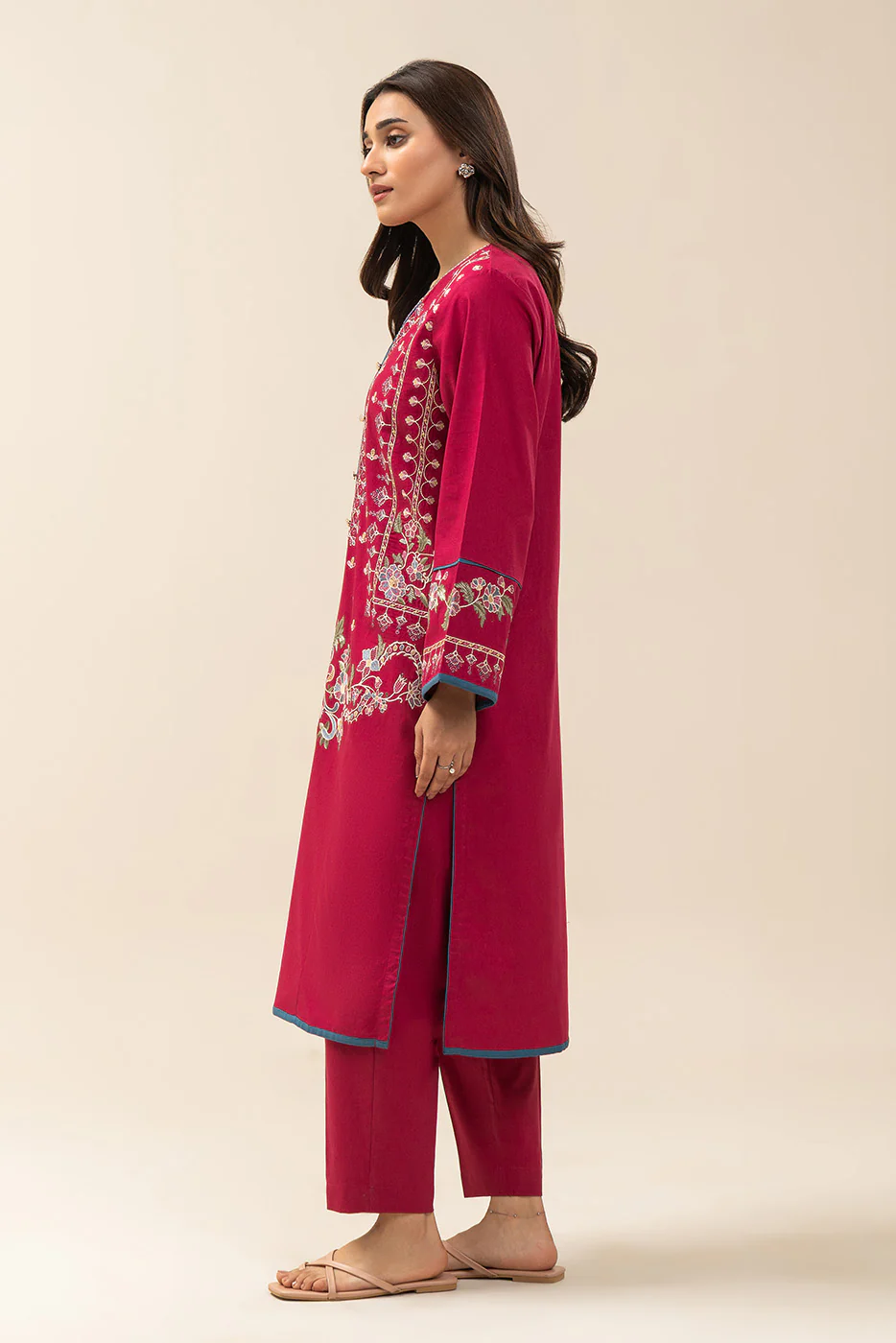 2 PIECE EMBROIDERED KARANDI SUIT (PRET) - Image 4