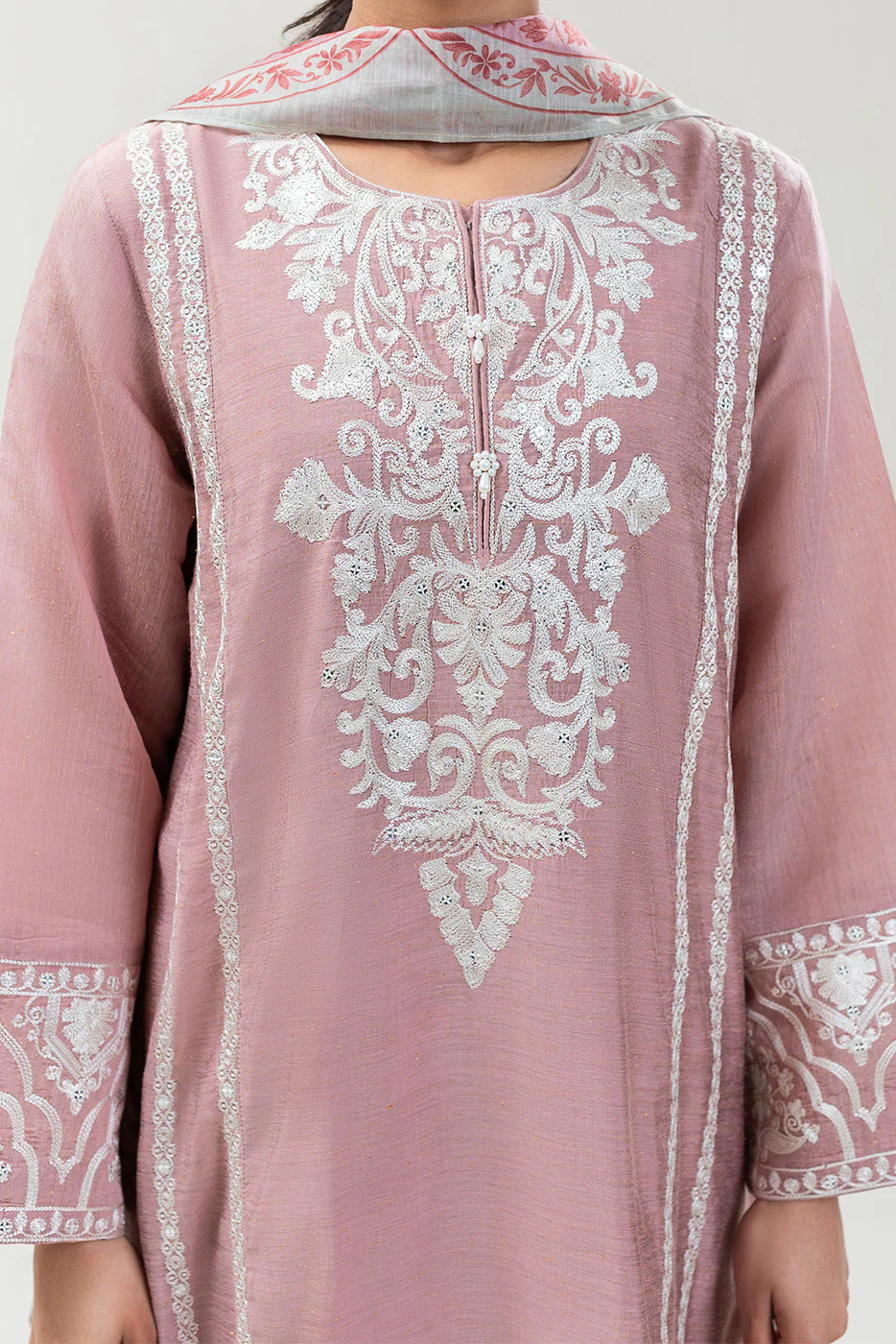 3 PIECE EMBROIDERED GOLD ZARI SUIT (PRET) - Image 2