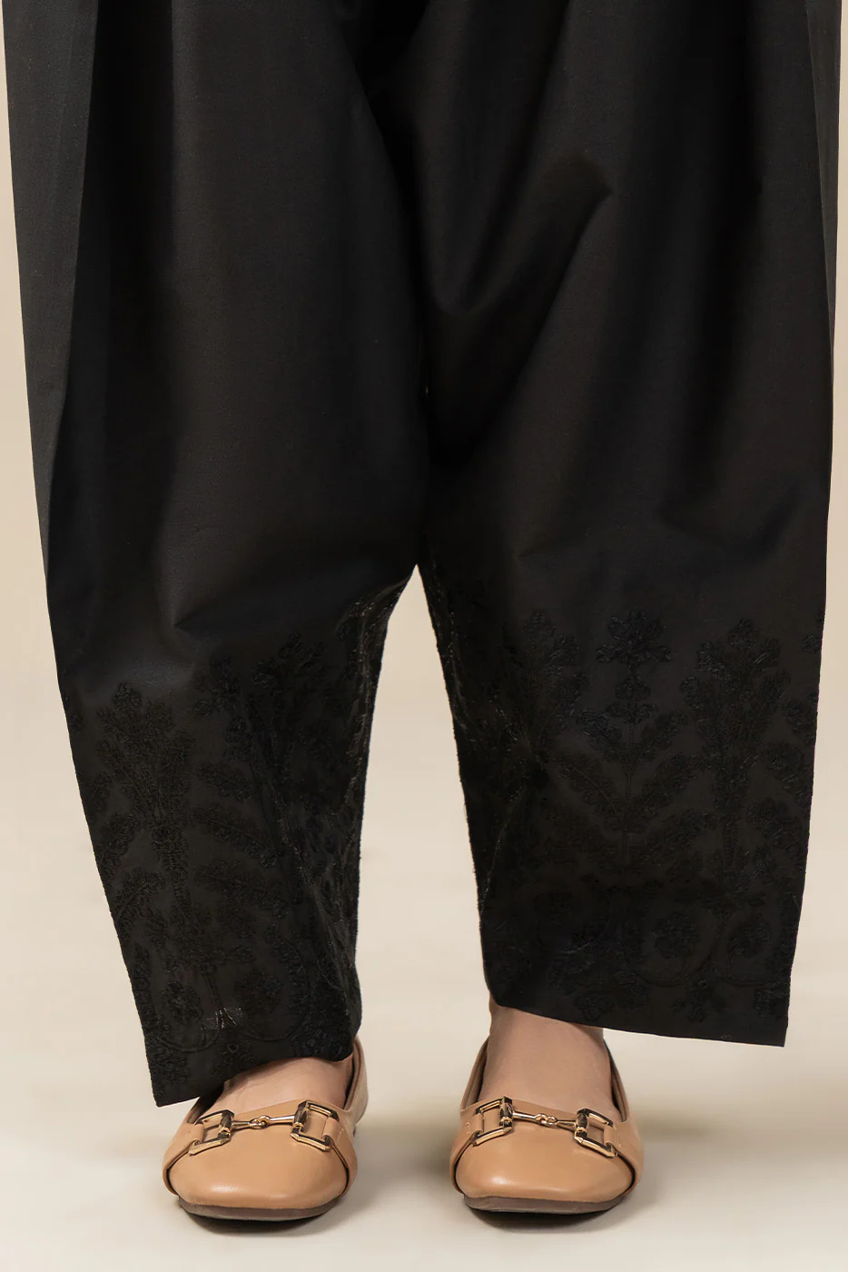 EMBROIDERED SHALWAR - Image 2