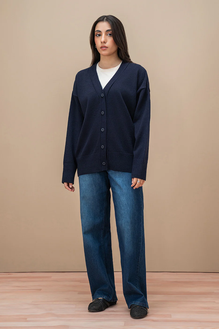 V-NECK LOOSE FIT CARDIGAN - Image 2
