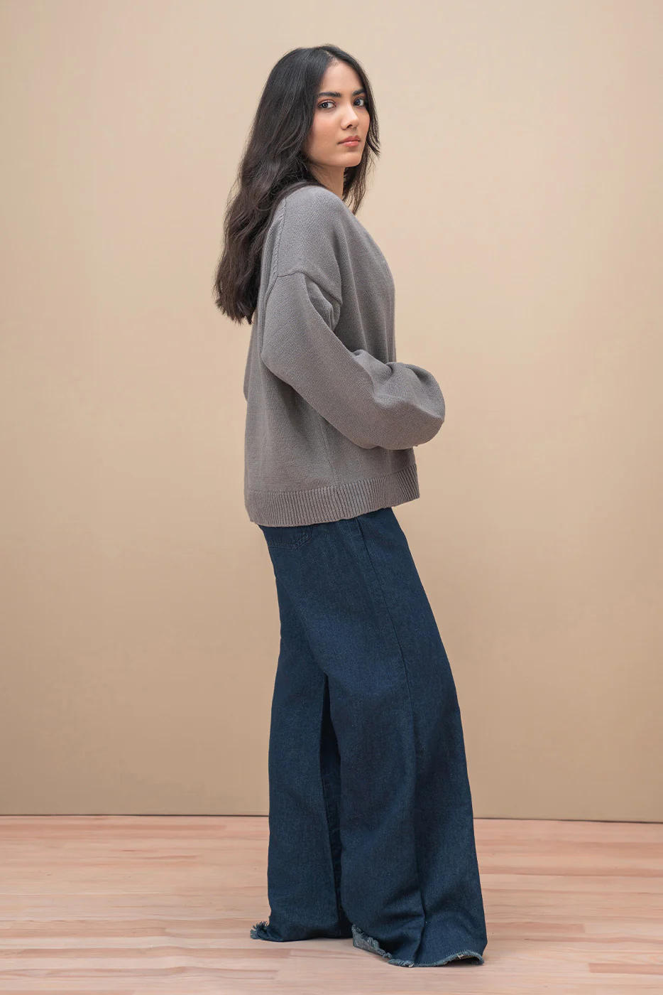 CROPPED SHRUG - Image 4