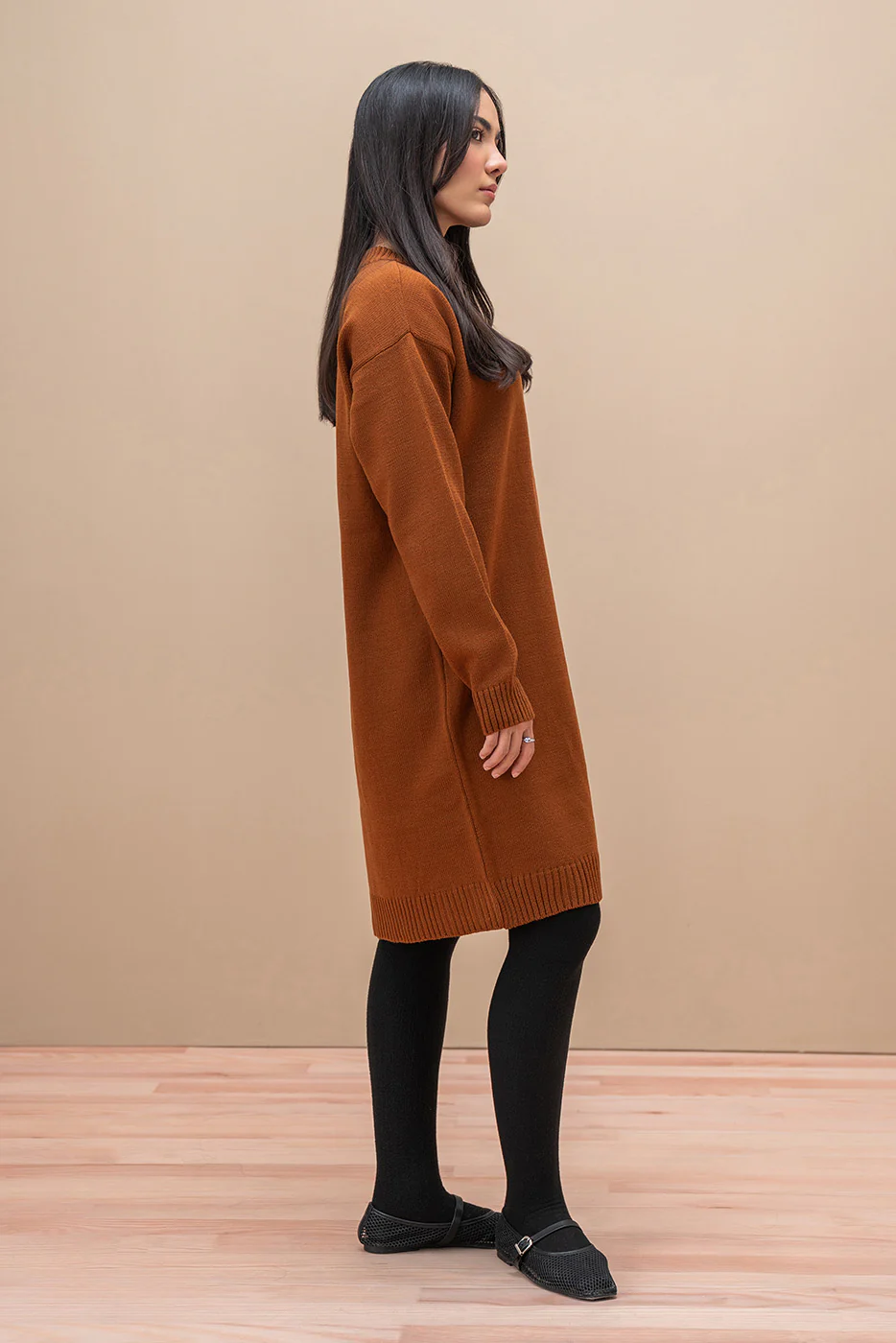 CREW NECK SHORT DRESS - Image 4