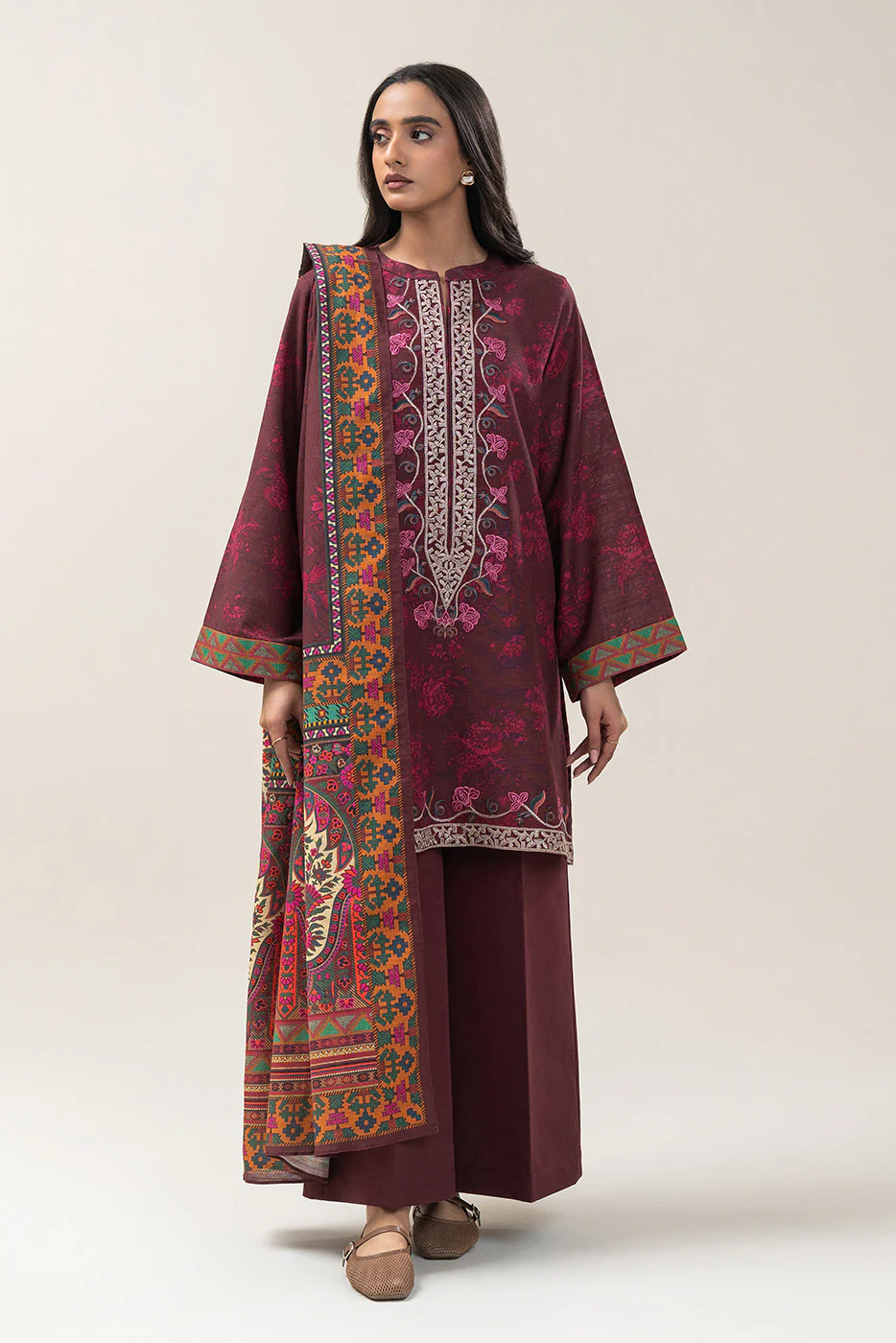 3 PIECE EMBROIDERED SLUB KHADDAR SUIT-BURNT MAROON (UNSTITCHED) - Image 2