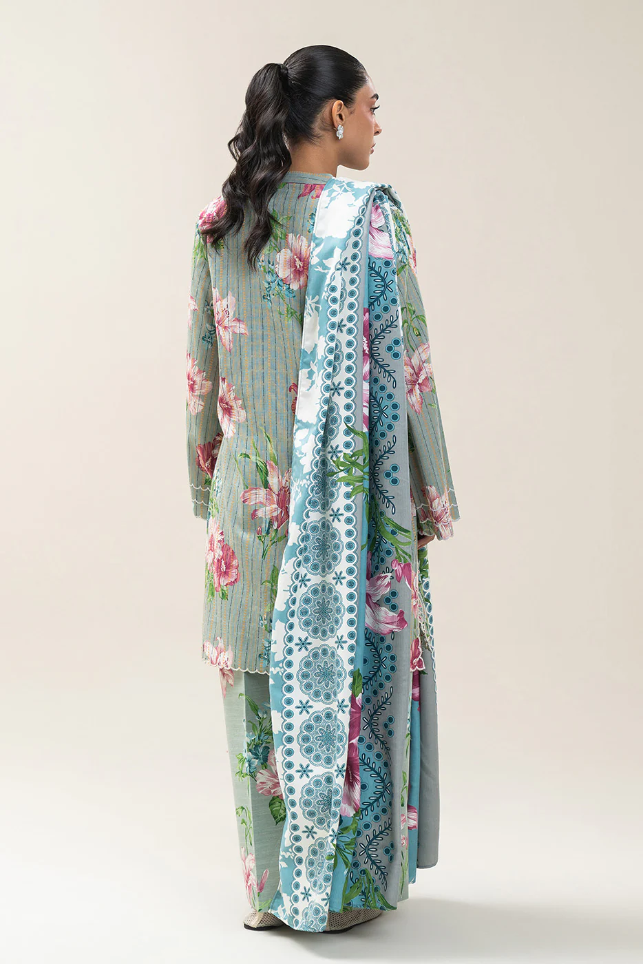 3 PIECE EMBROIDERED KHADDI JACQUARD SUIT-SMOKEY GREEN - Image 4