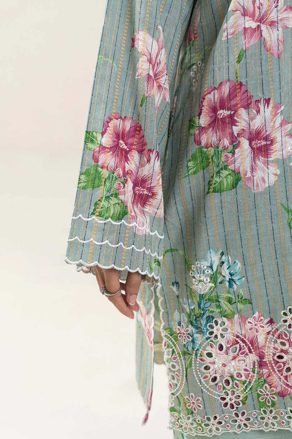 3 PIECE EMBROIDERED KHADDI JACQUARD SUIT-SMOKEY GREEN - Image 6