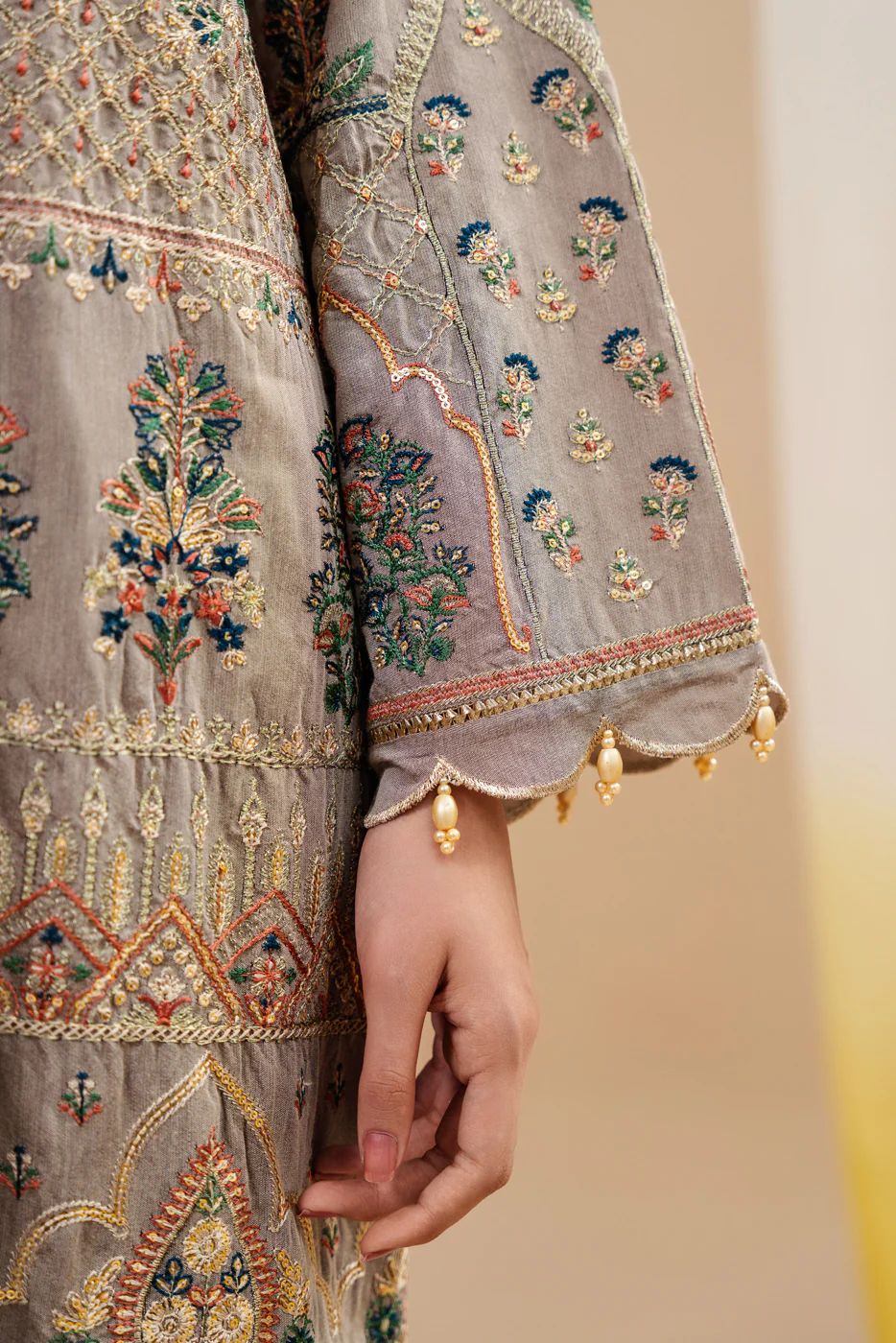 3 PIECE EMBROIDERED TWO TONE SUIT-STAR DUST (UNSTITCHED) - Image 5