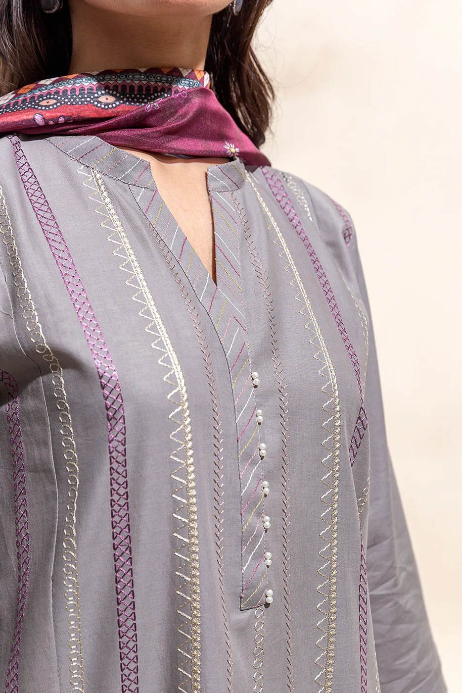3 PIECE EMBROIDERED LAWN SUIT-CLOUD CURRANT (UNSTITCHED) - Image 4