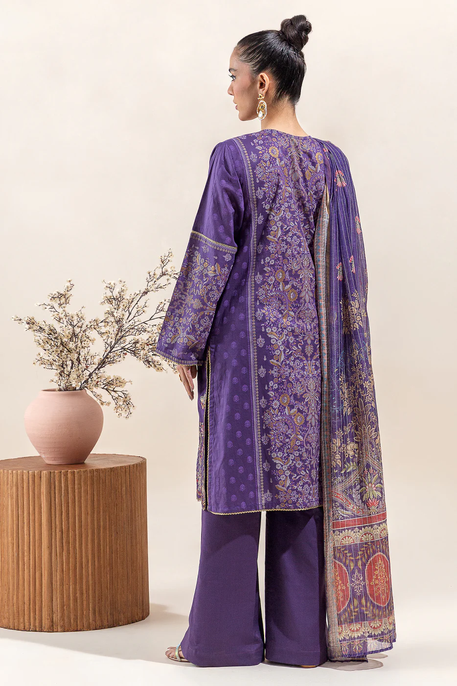3 PIECE EMBROIDERED LAWN SUIT-ENIGMATIC CHARM (UNSTITCHED) - Image 5