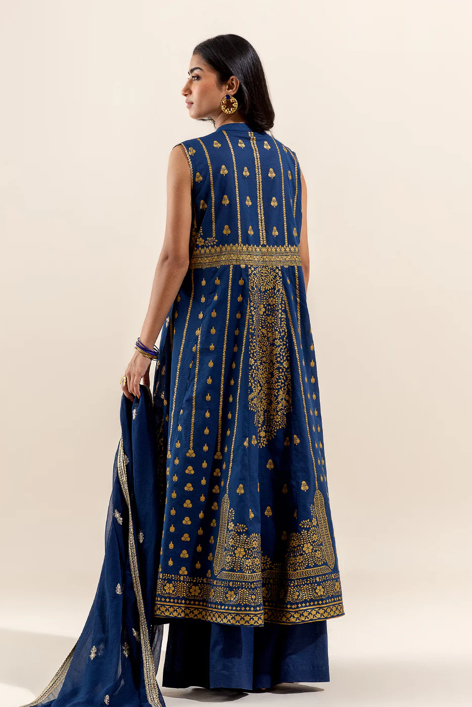 3 PIECE EMBROIDERED LAWN SUIT-MYSTIC BLUE (UNSTITCHED) - Image 5