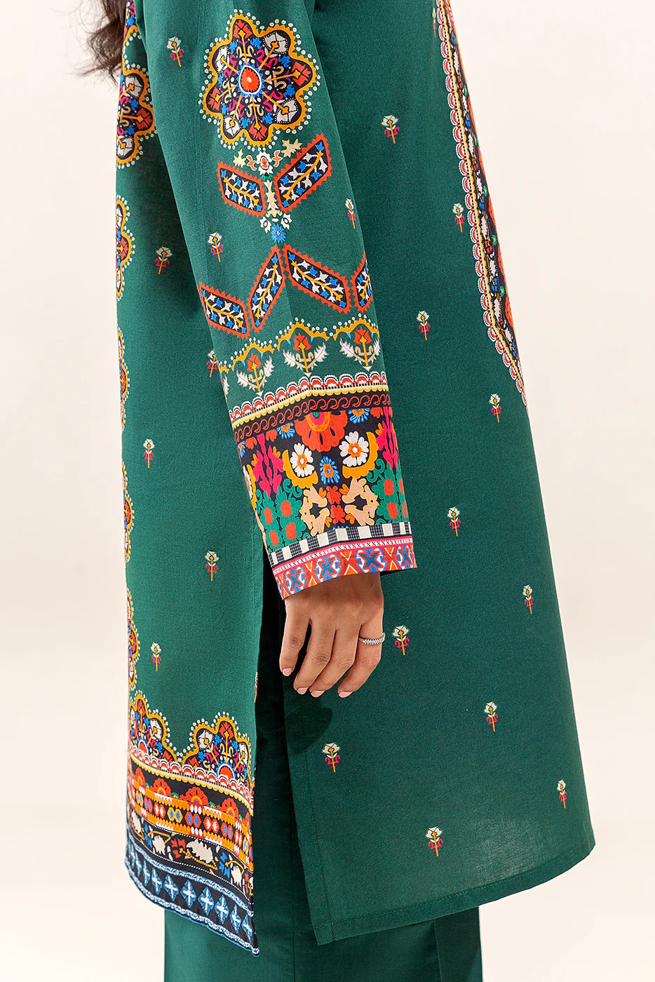 1 PIECE PRINTED LAWN SHIRT - PINE TRIBE (UNSTITCHED) - Image 3