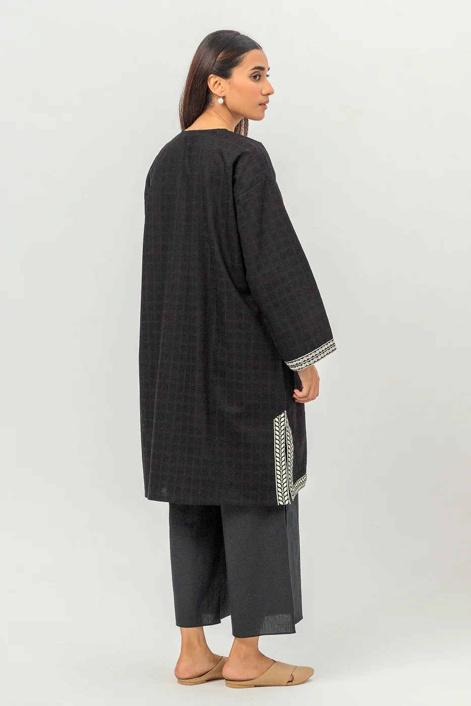 EMBROIDERED DOBBY SHIRT (PRET) - Image 3