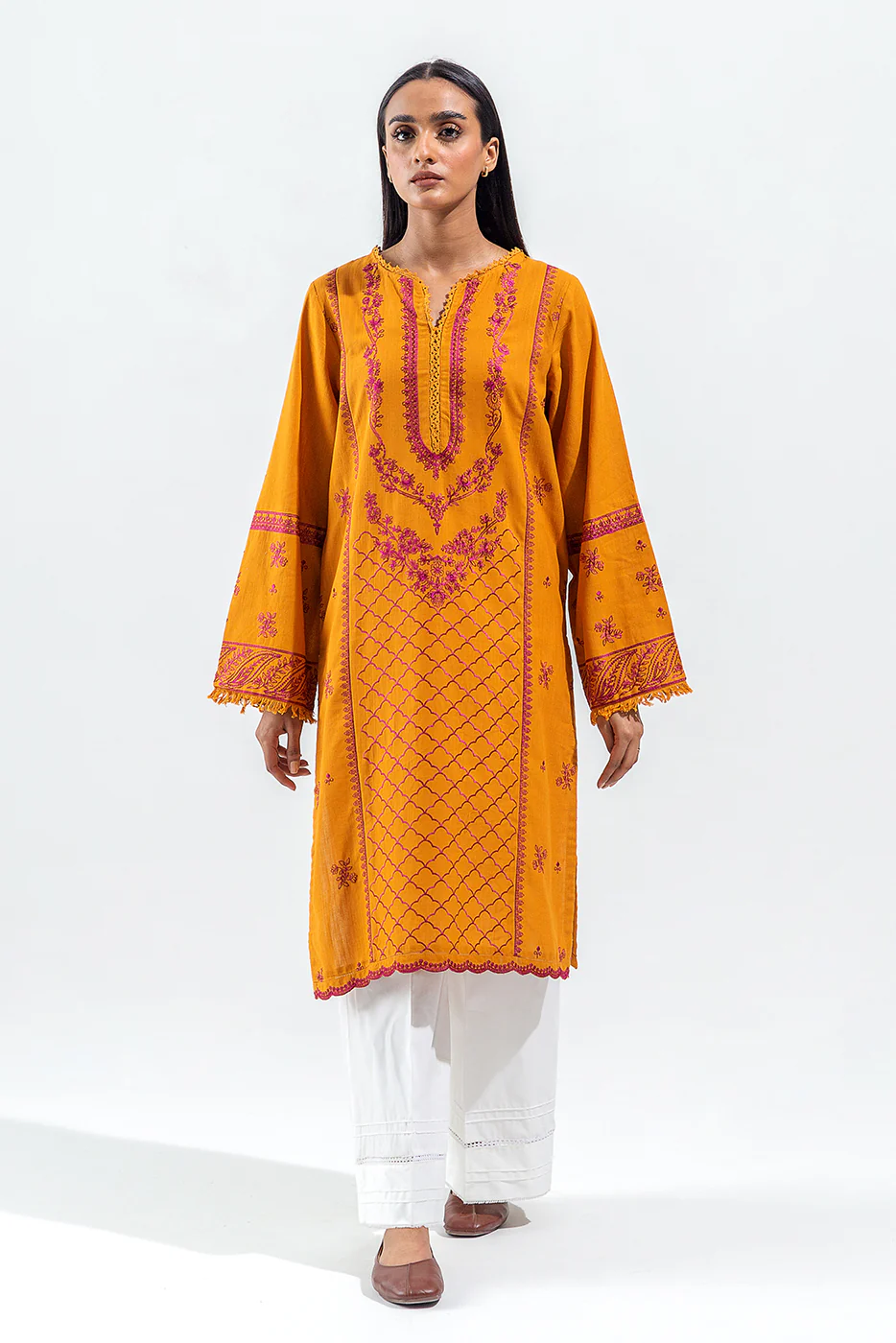 EMBROIDERED SLUB KHADDAR SHIRT (PRET) - Image 2