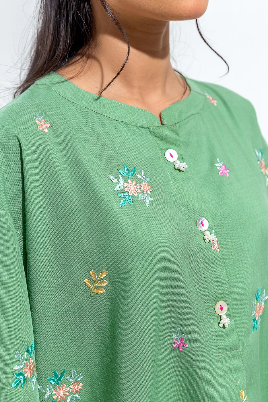 2 PIECE EMBROIDERED CHAMBRAY SUIT (PRET) - Image 4