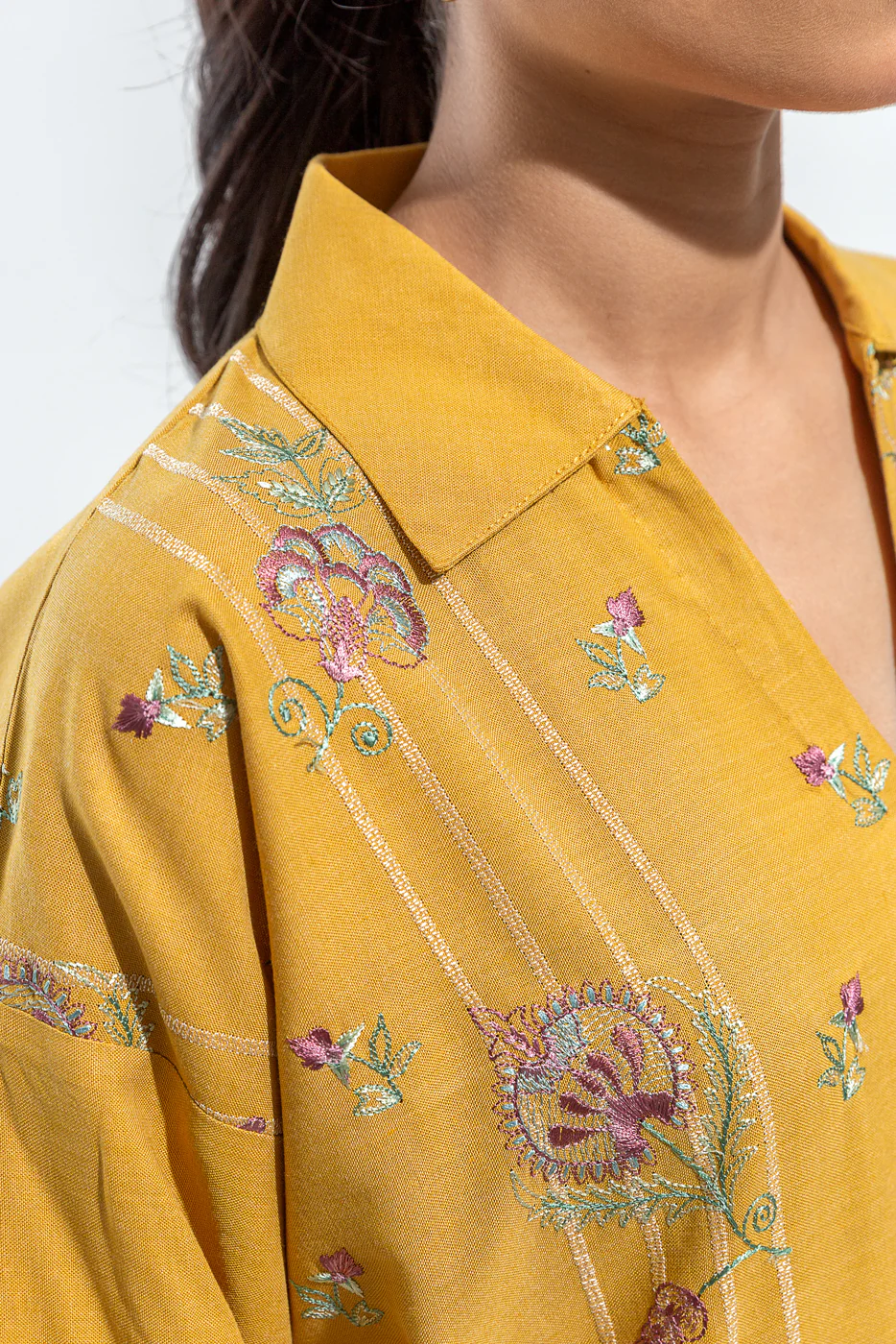 2 PIECE EMBROIDERED CHAMBRAY SUIT (PRET) - Image 3
