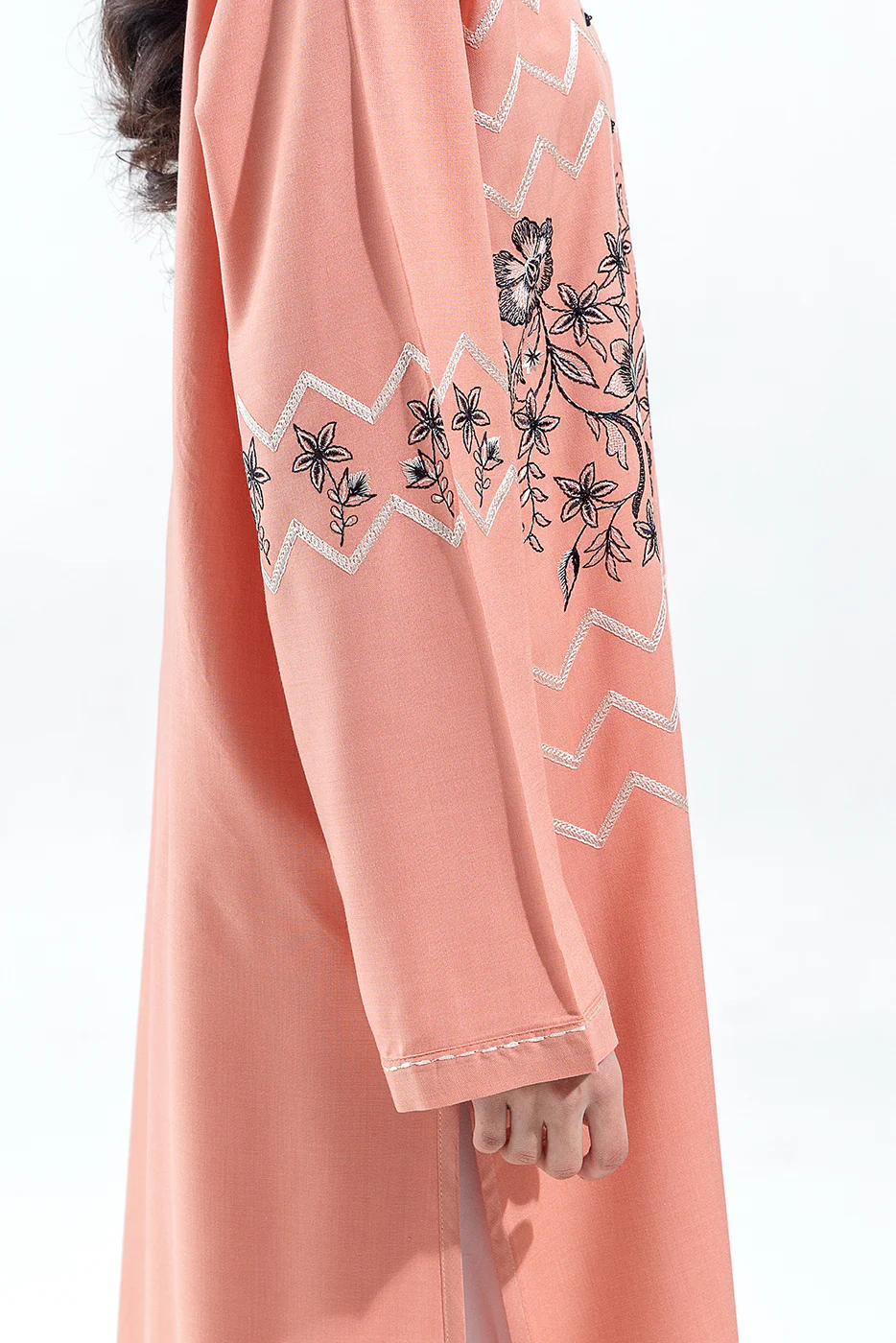 EMBROIDERED CHAMBREY SHIRT (PRET) - Image 4