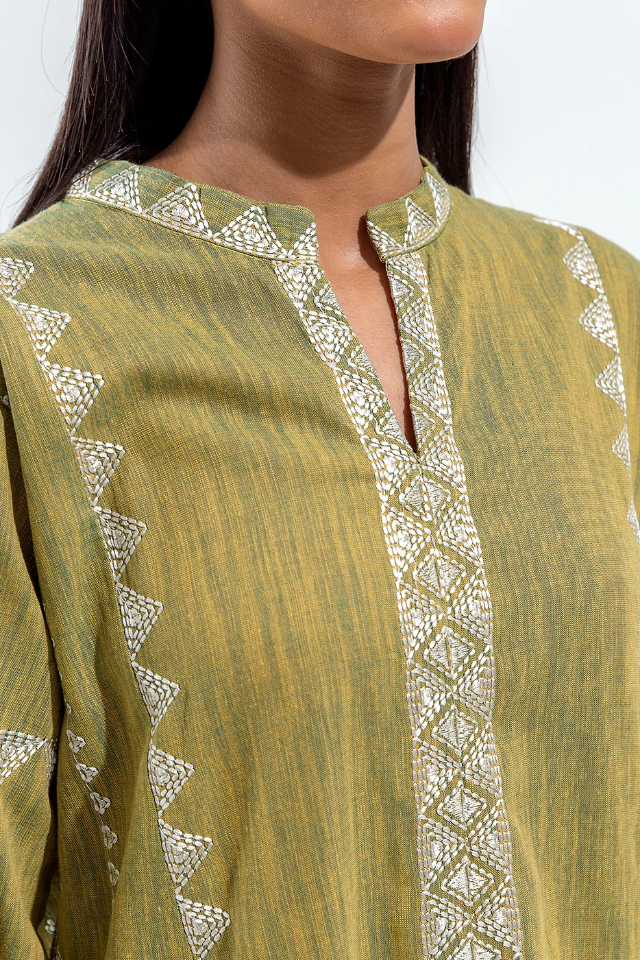 EMBROIDERED YARN DYED SHIRT (PRET) - Image 3