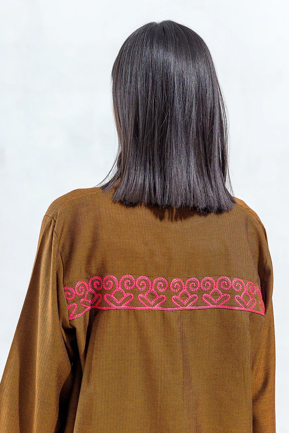 EMBROIDERED YARN DYED SHIRT(PRET) - Image 4