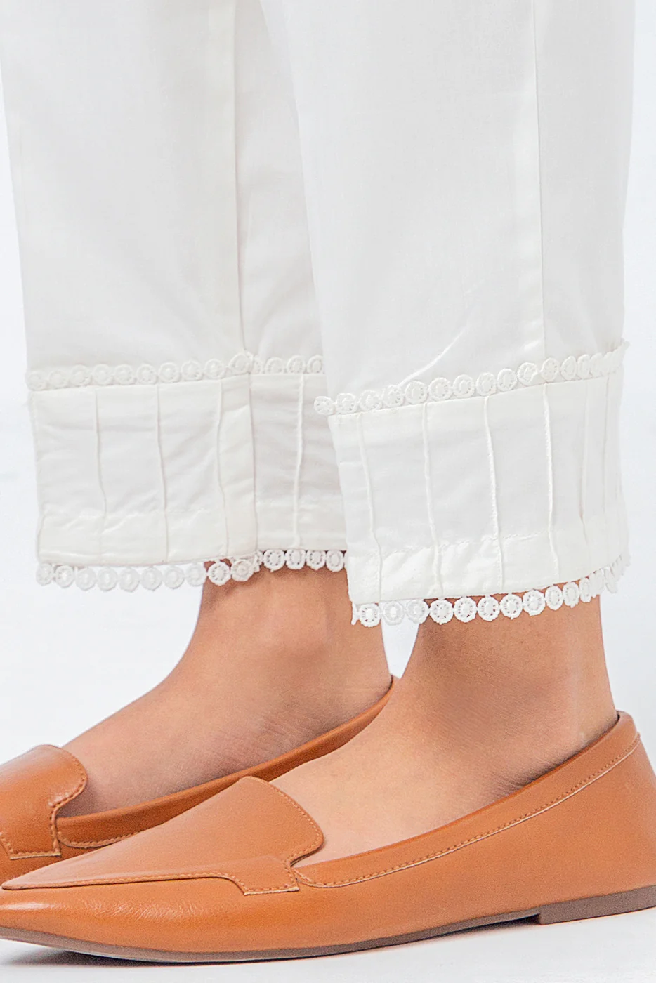 BASIC STRAIGHT PANTS - Image 2