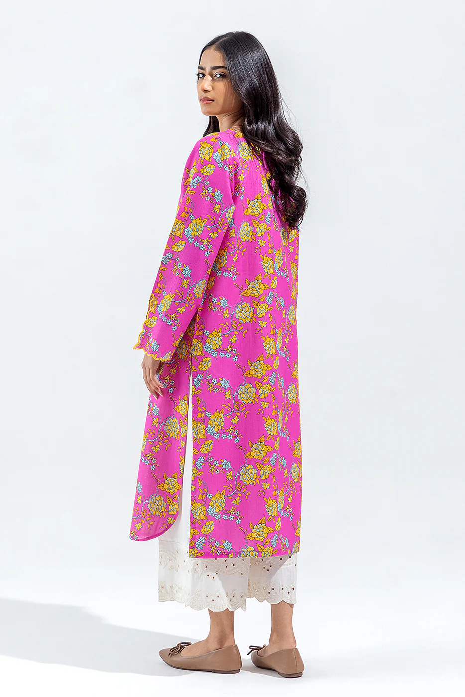 EMBROIDERED SLUB KHADDAR SHIRT (PRET) - Image 3