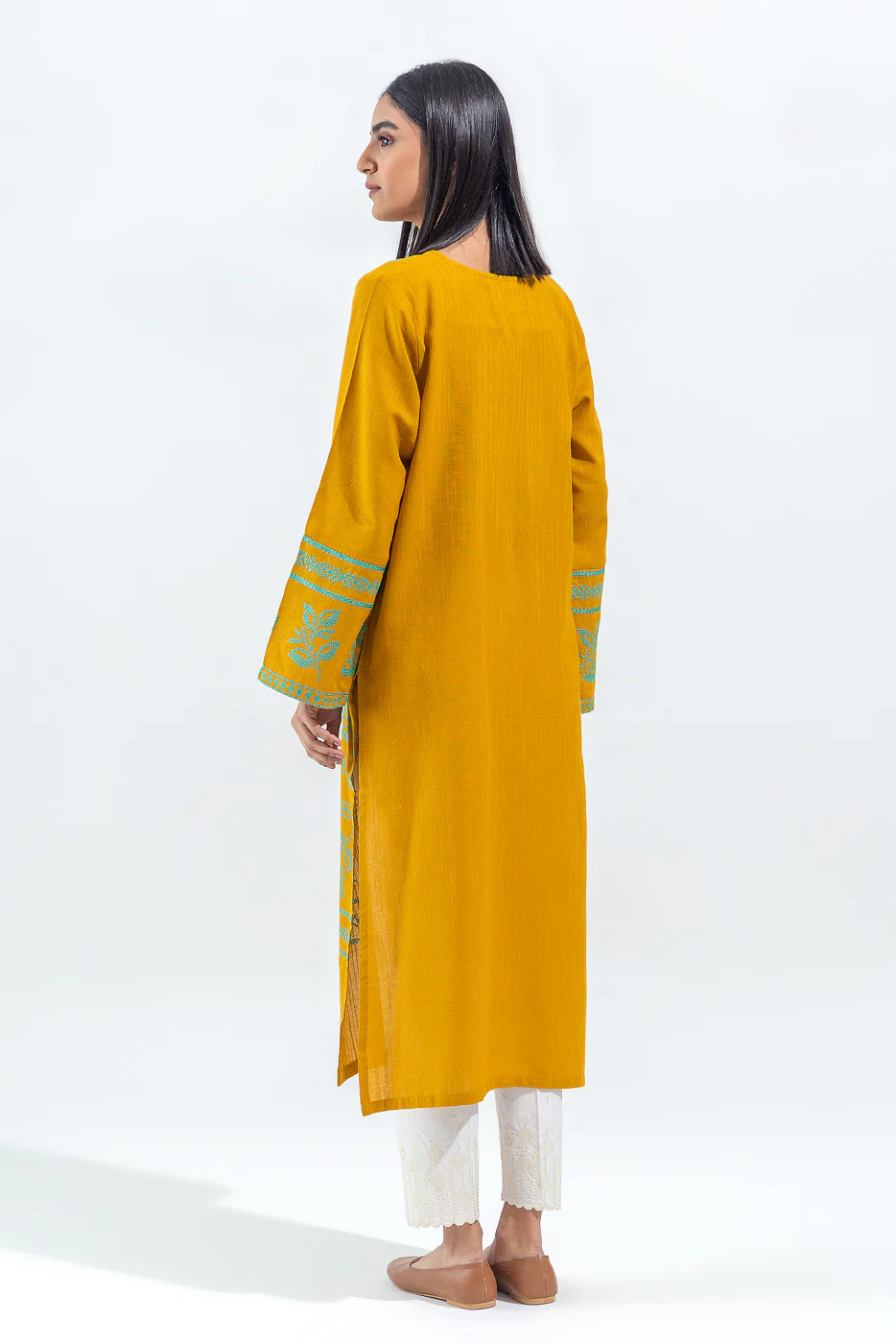 EMBROIDERED SLUB KHADDAR SHIRT(PRET) - Image 3