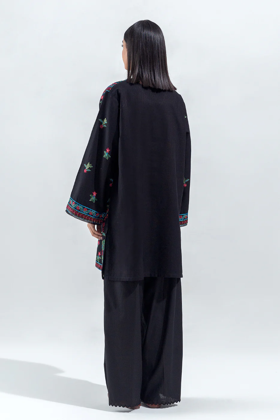 EMBROIDERED SLUB KHADDAR SHIRT(PRET) - Image 3
