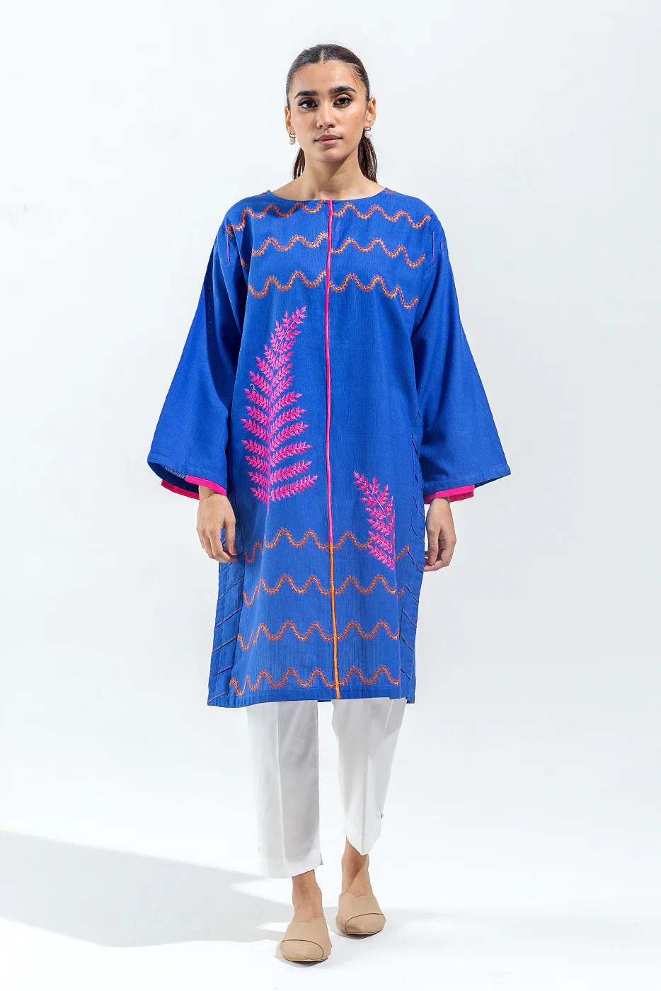 EMBROIDERED SLUB KHADDAR SHIRT (PRET) - Image 2