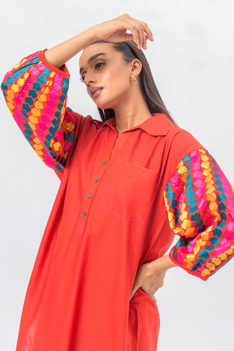 2 PIECE EMBROIDERED SLUB KHADDAR SUIT (PRET) - Image 3