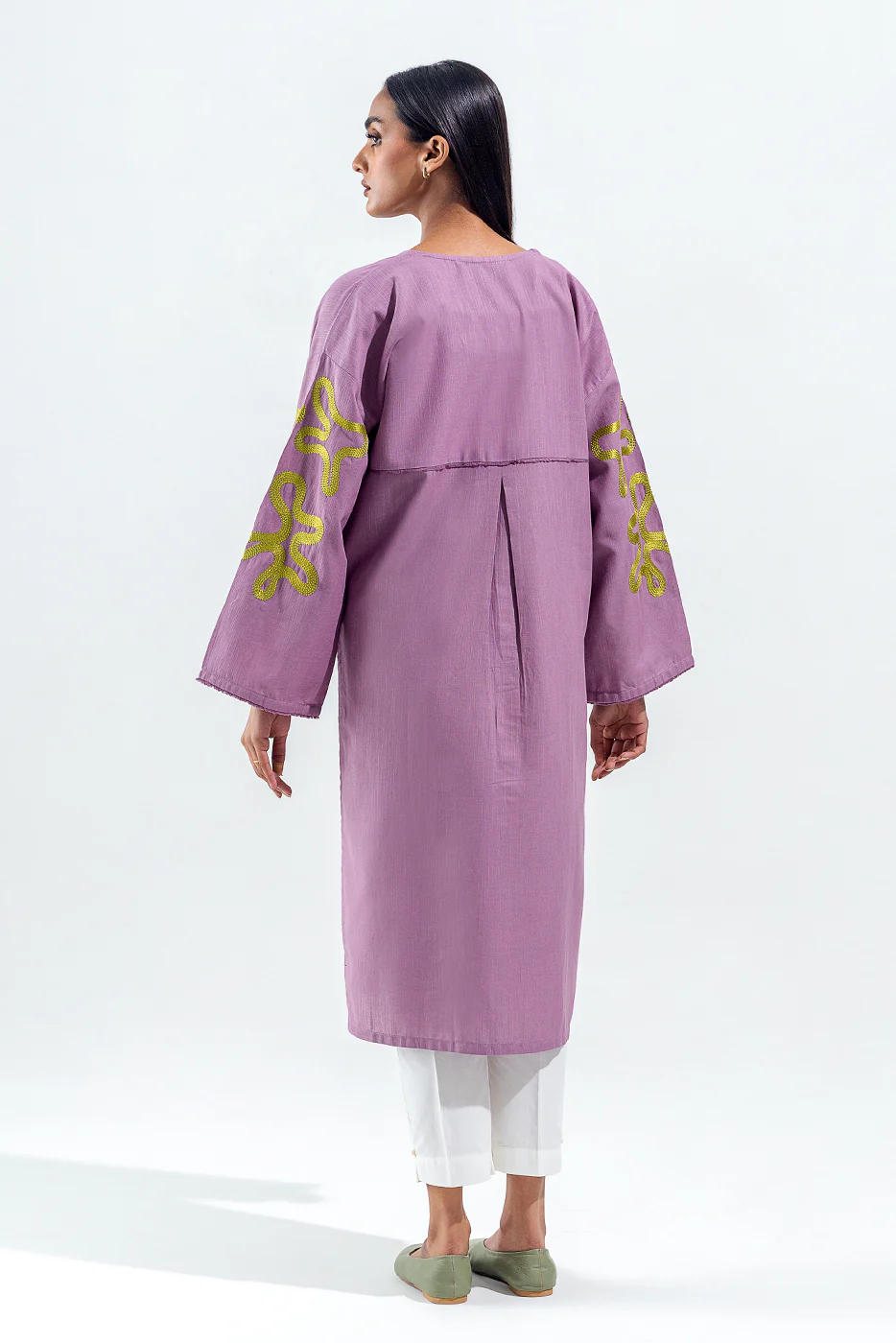 EMBROIDERED SLUB KHADDAR SHIRT (PRET) - Image 3