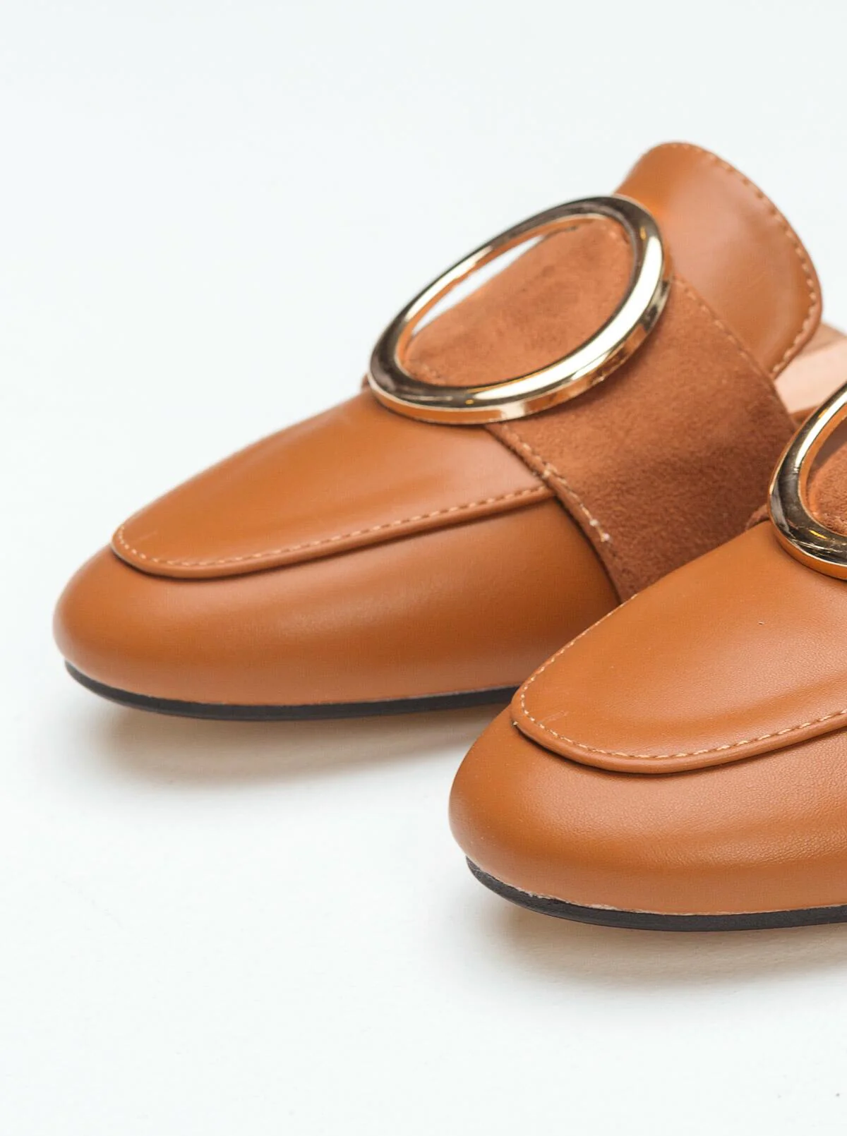 Footwear - Image 3