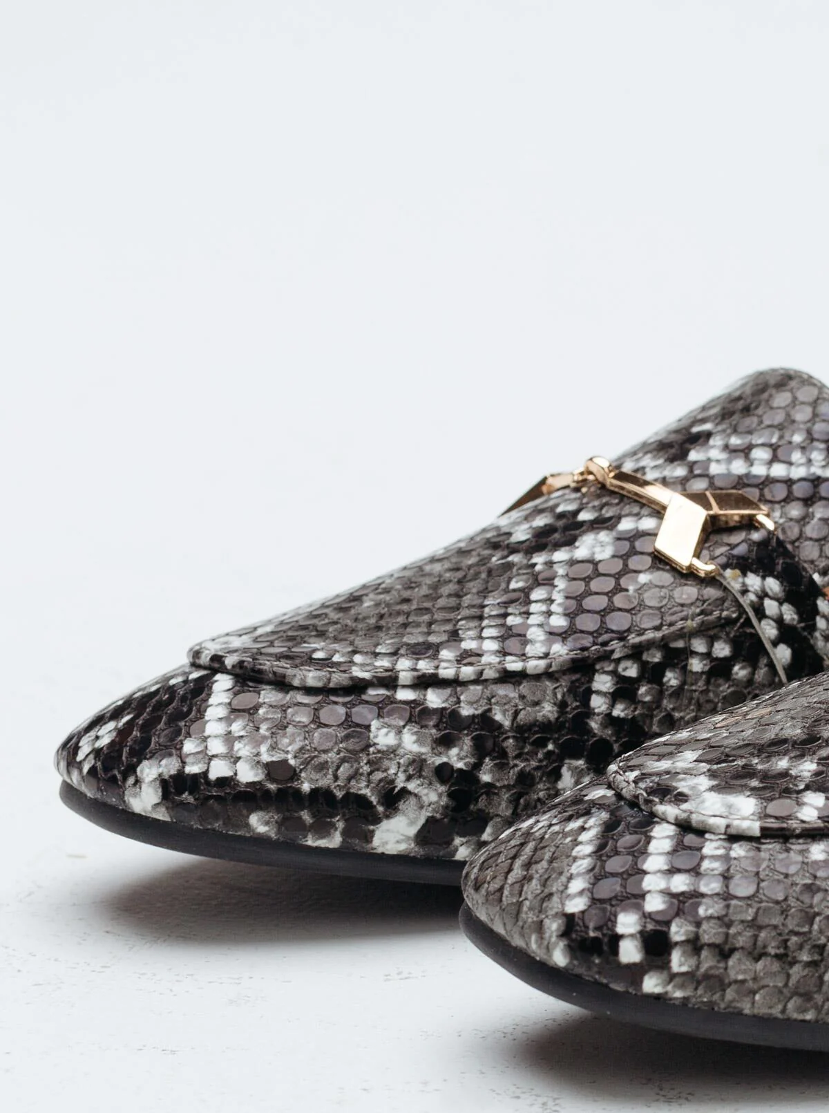 Footwear - Image 3