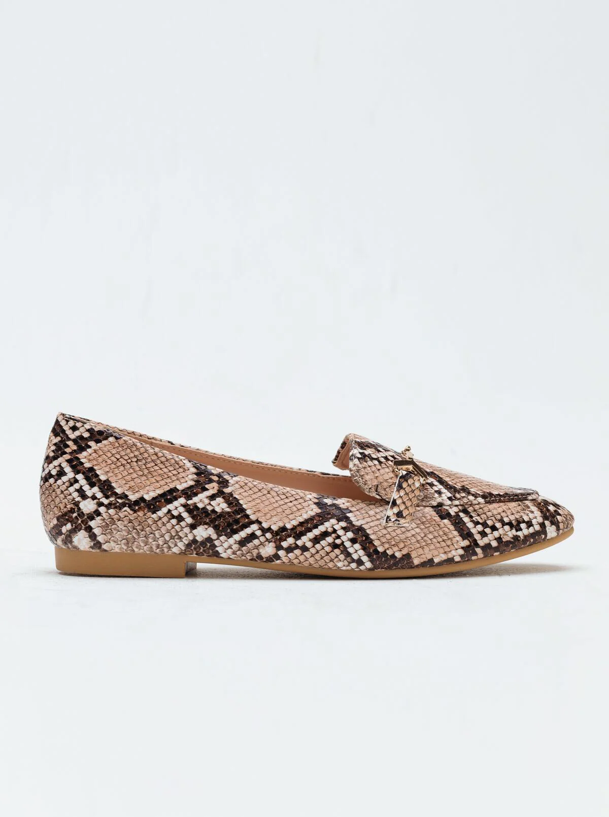 Footwear - Image 2