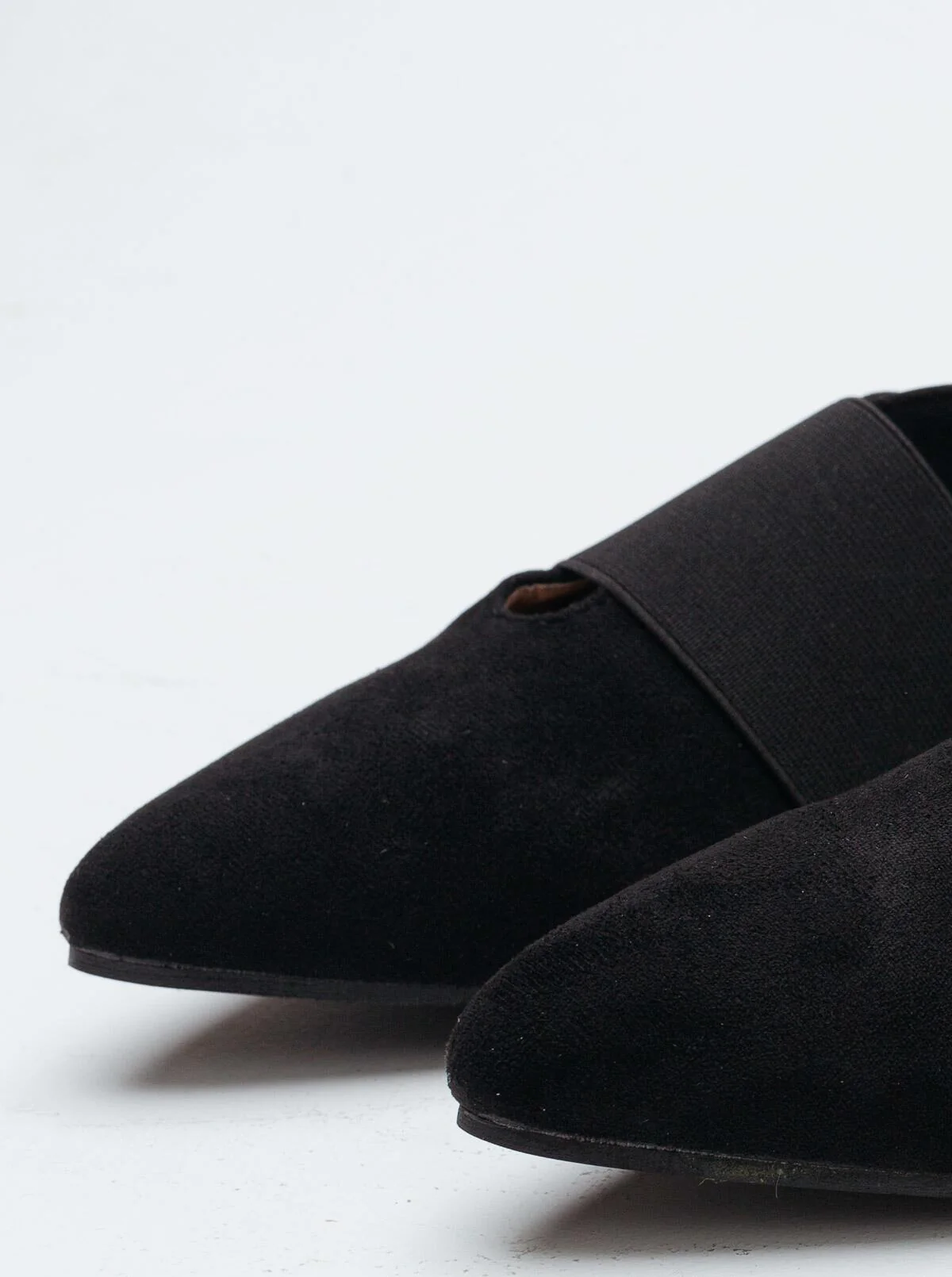 Footwear - Image 3