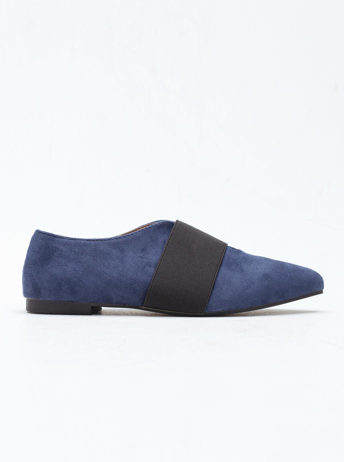 Footwear - Image 2