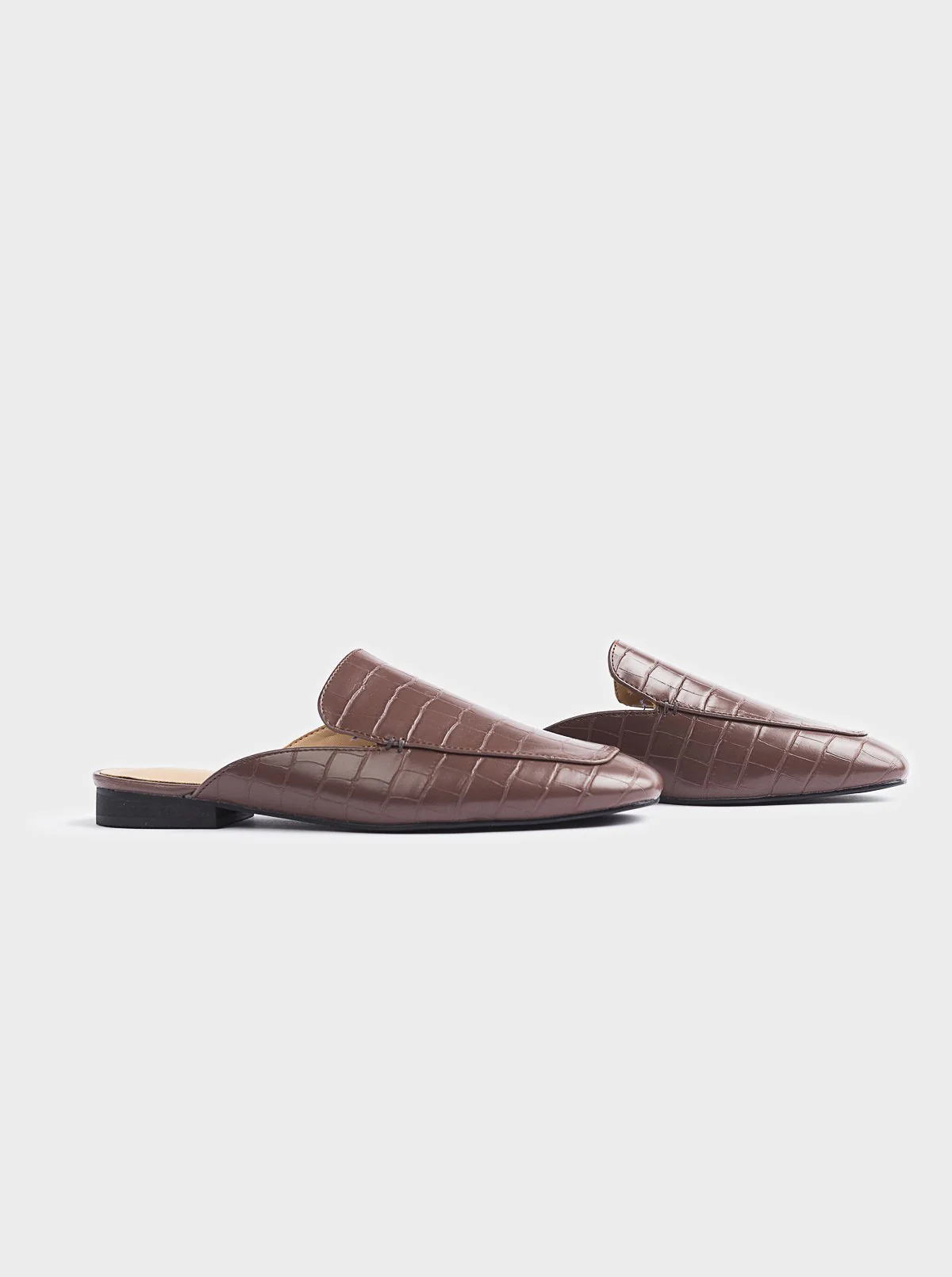 Footwear - Image 3