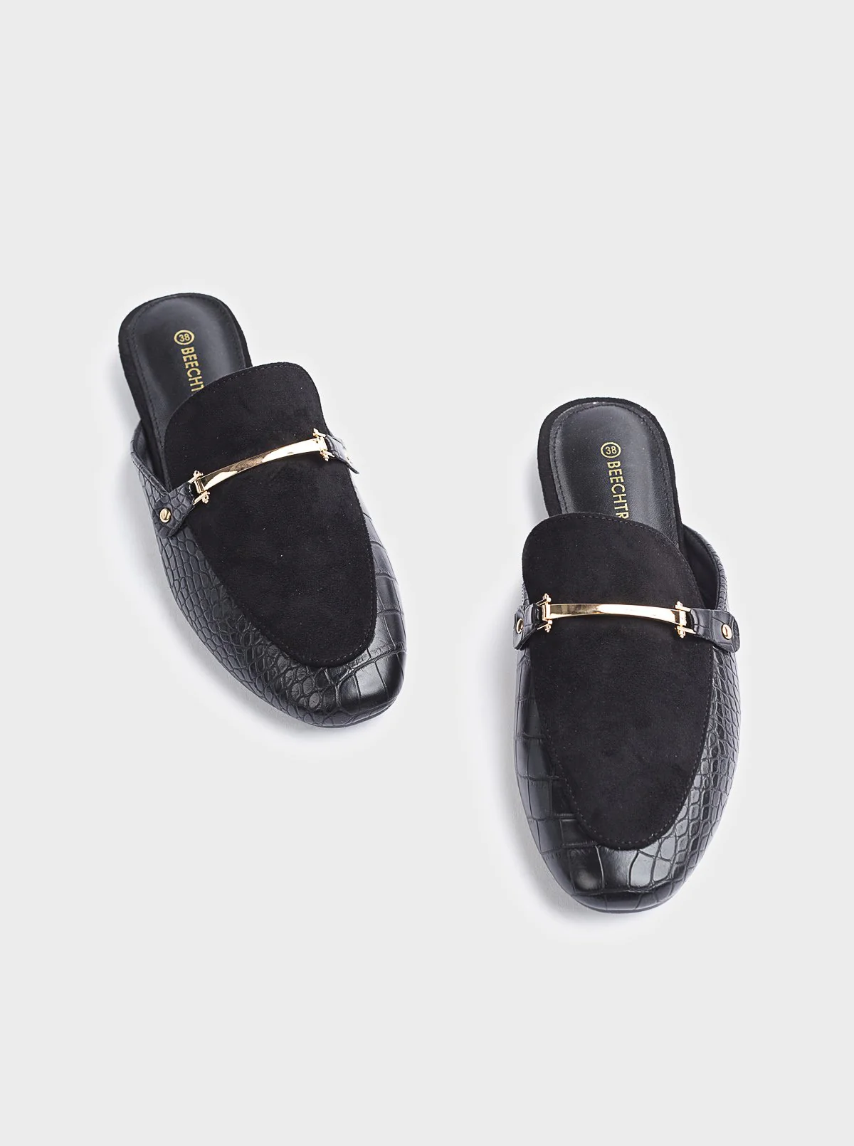 Footwear - Image 5