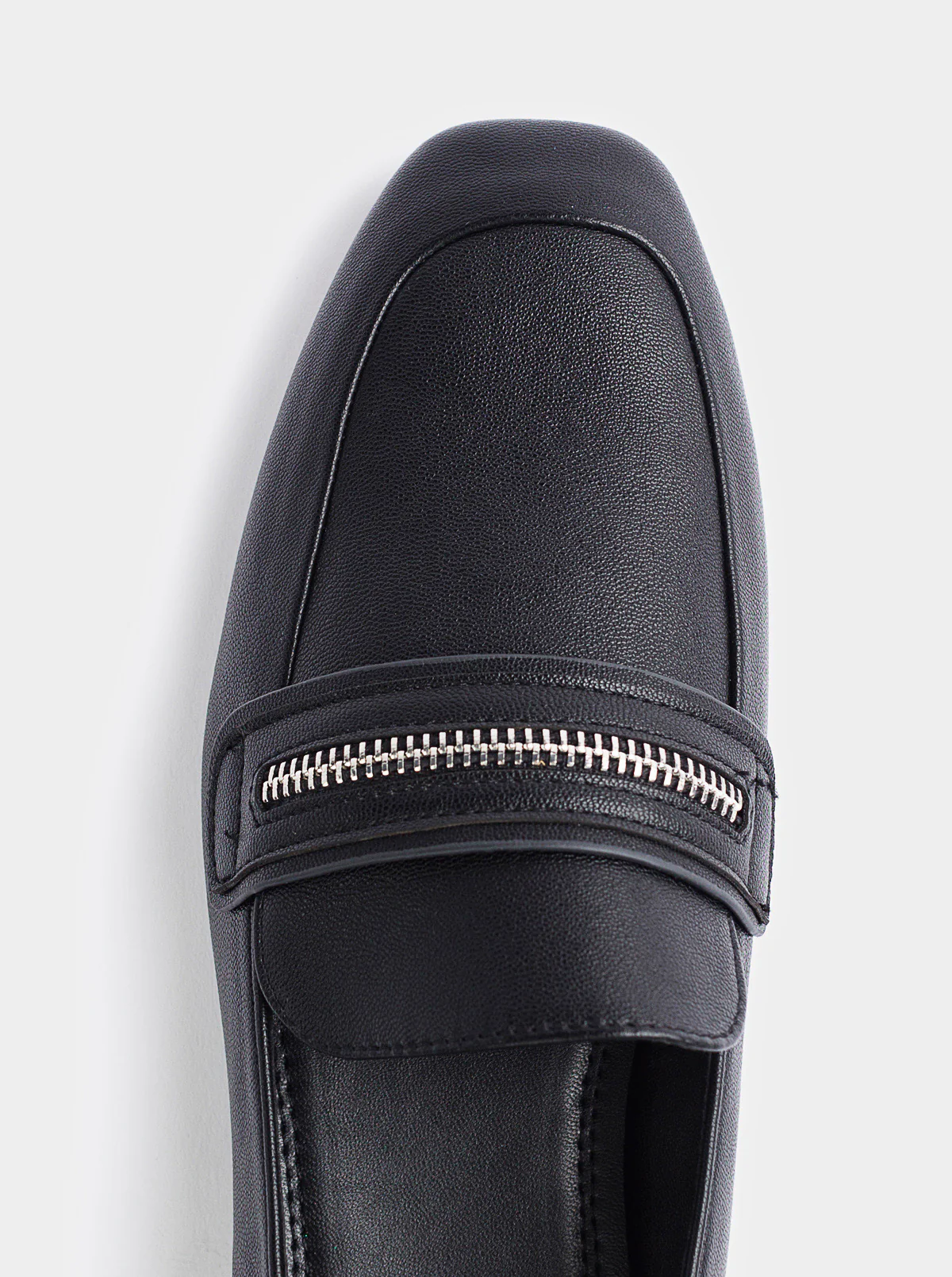 Footwear - Image 3