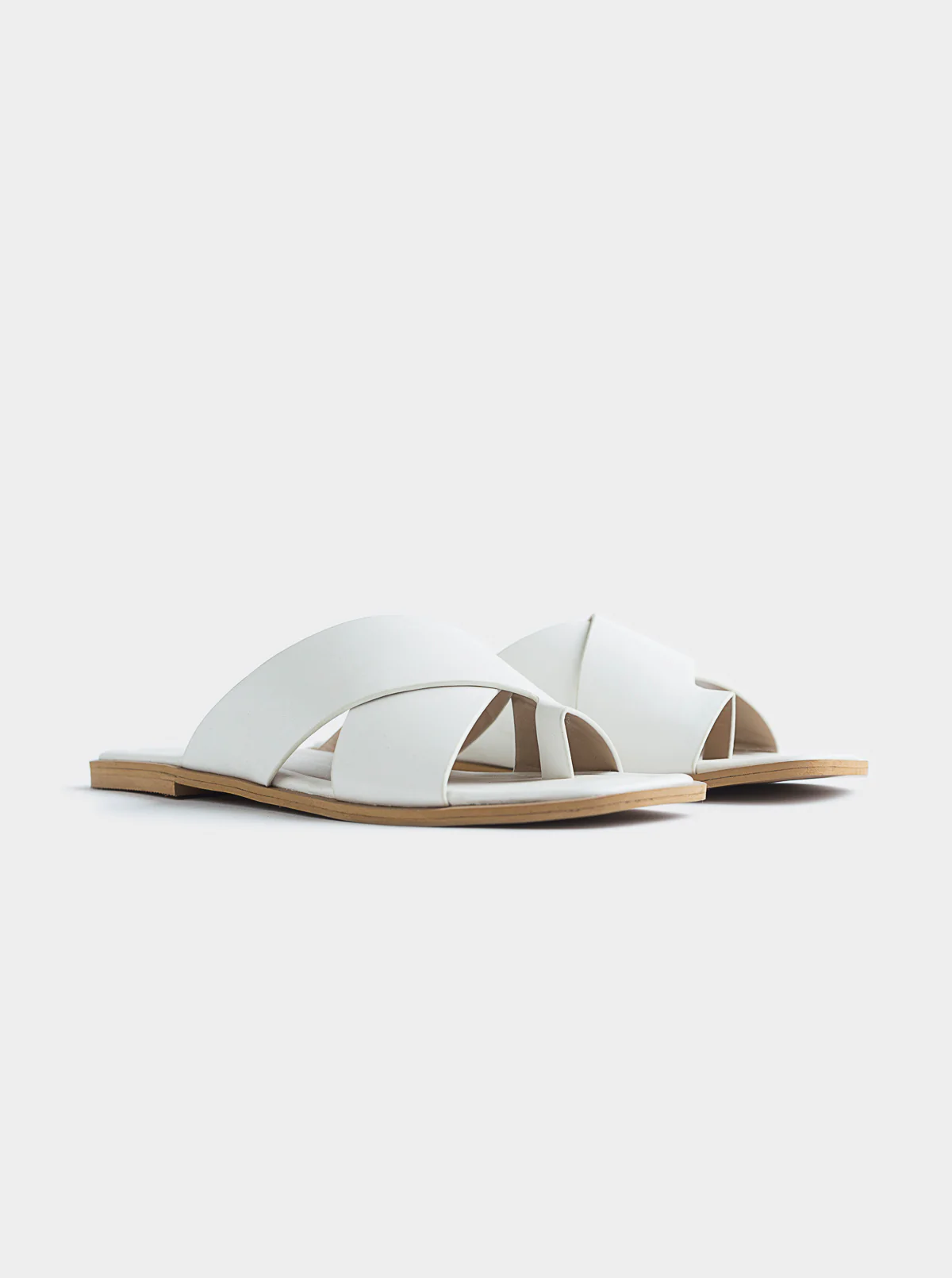 FOOTWEAR - Image 4