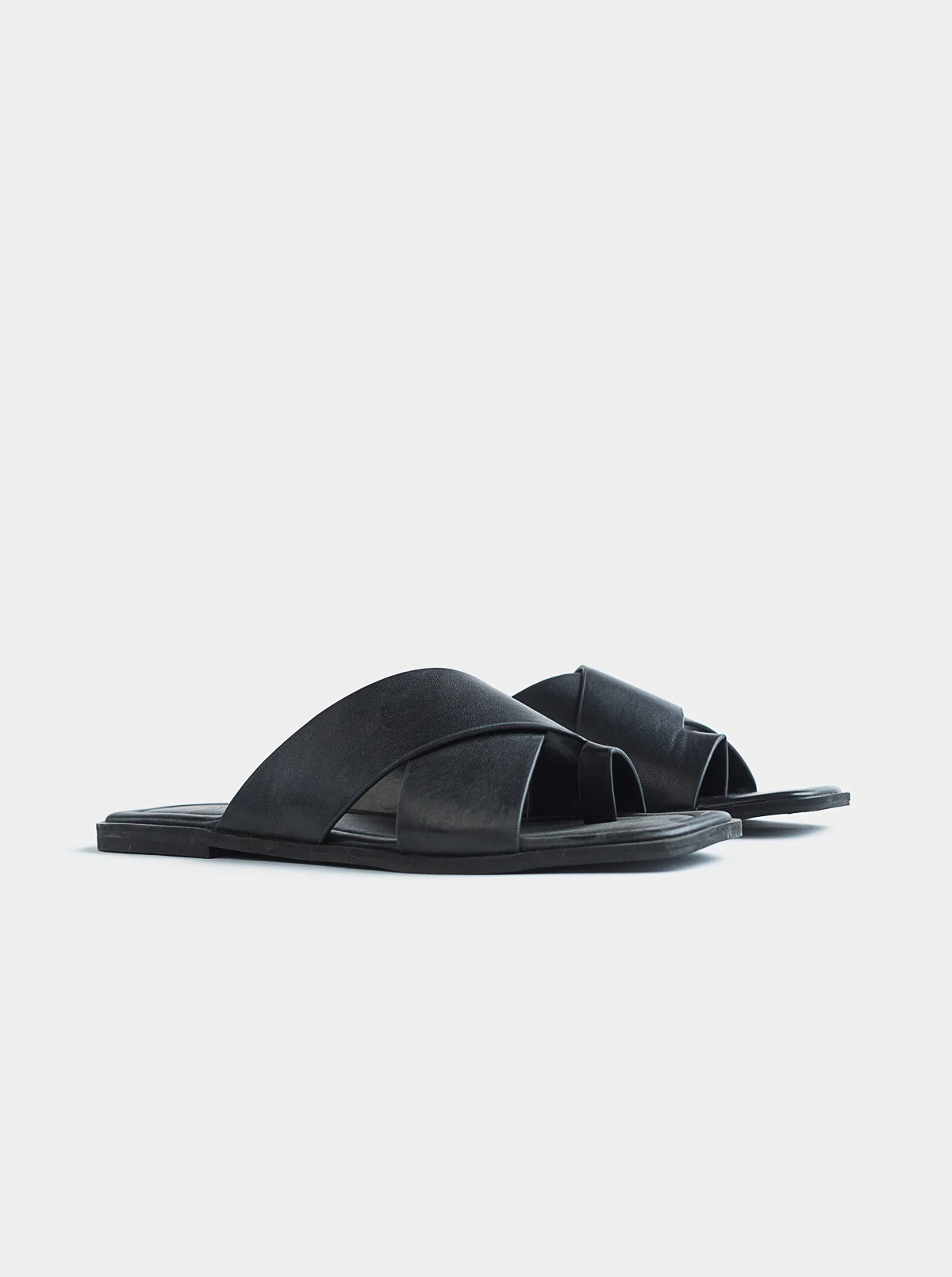 FOOTWEAR - Image 4