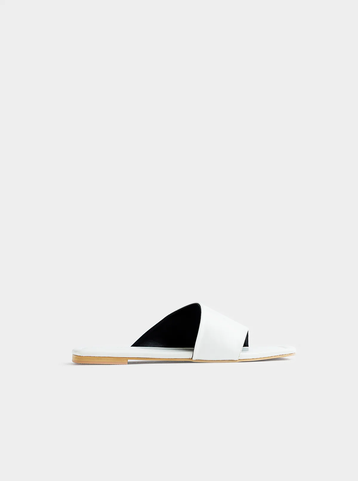 FOOTWEAR - Image 4