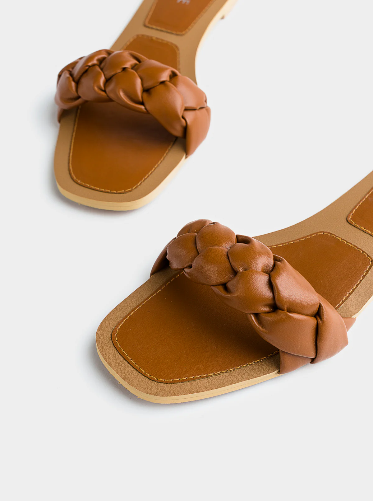 FOOTWEAR - Image 4