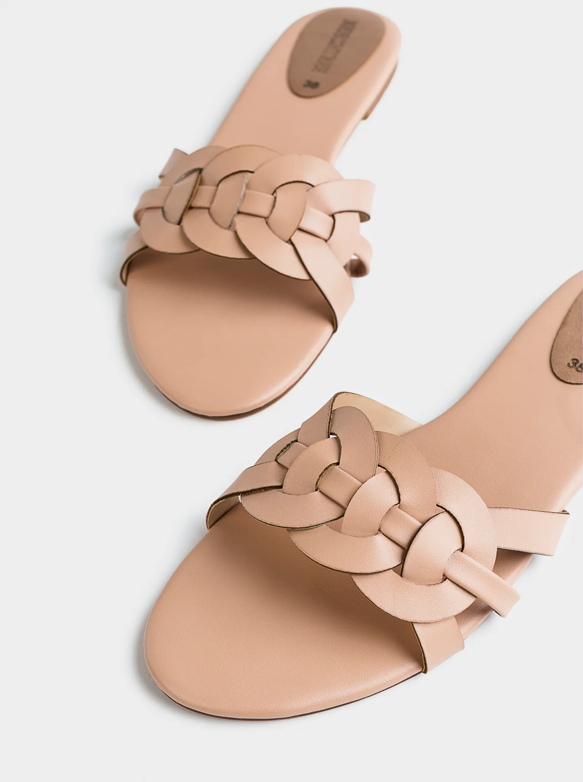FOOTWEAR - Image 4