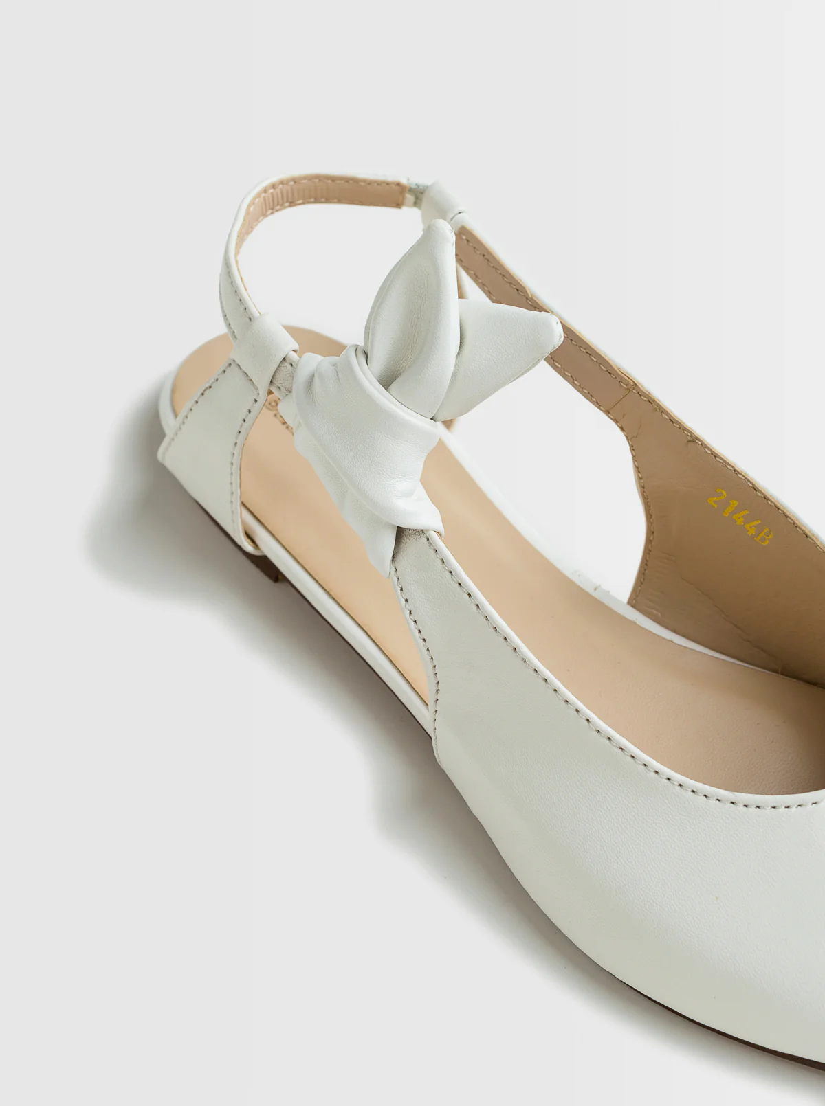 FOOTWEAR - Image 3