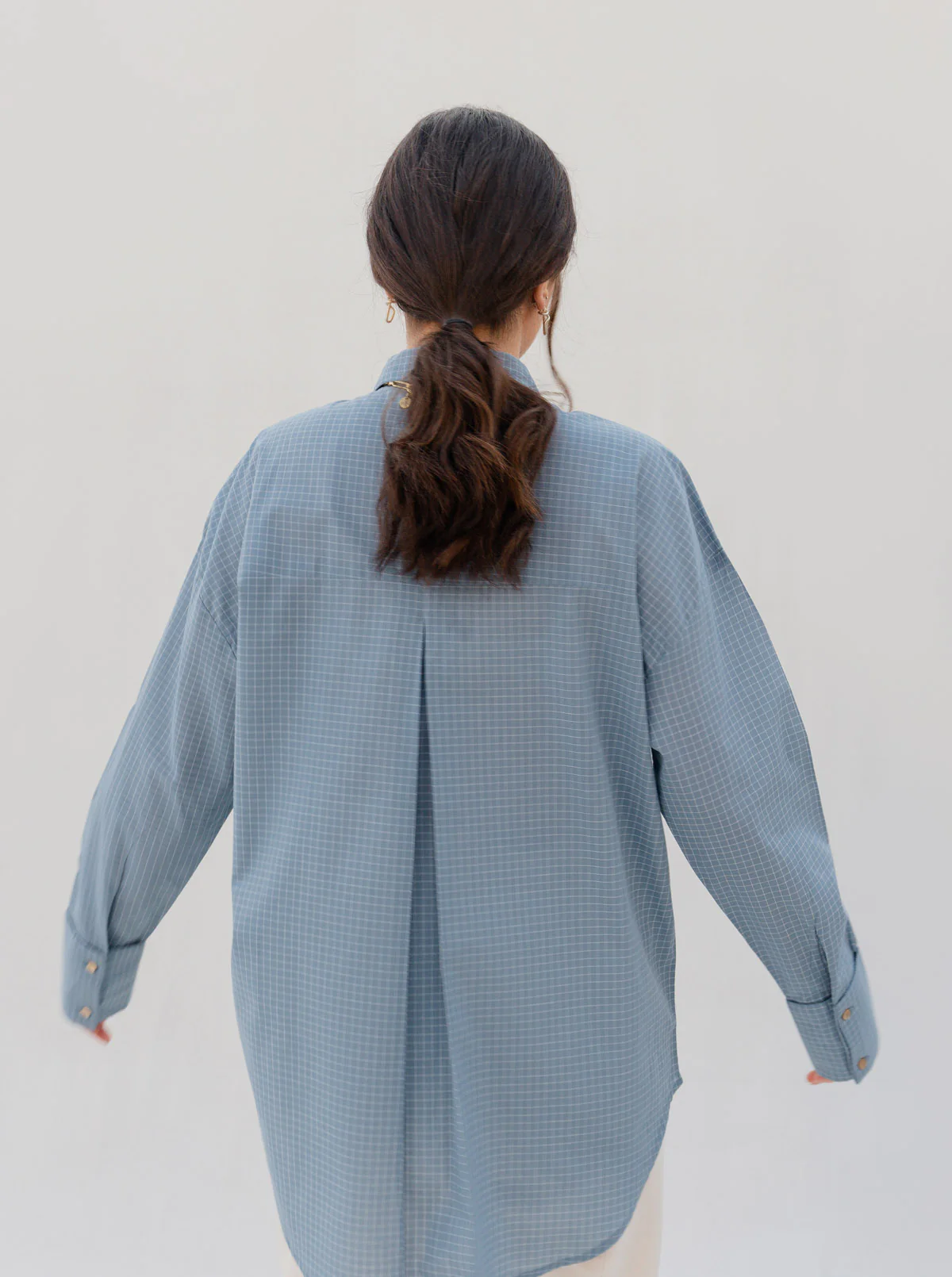 GRAY CHECK COLLAR SHIRT - Image 3