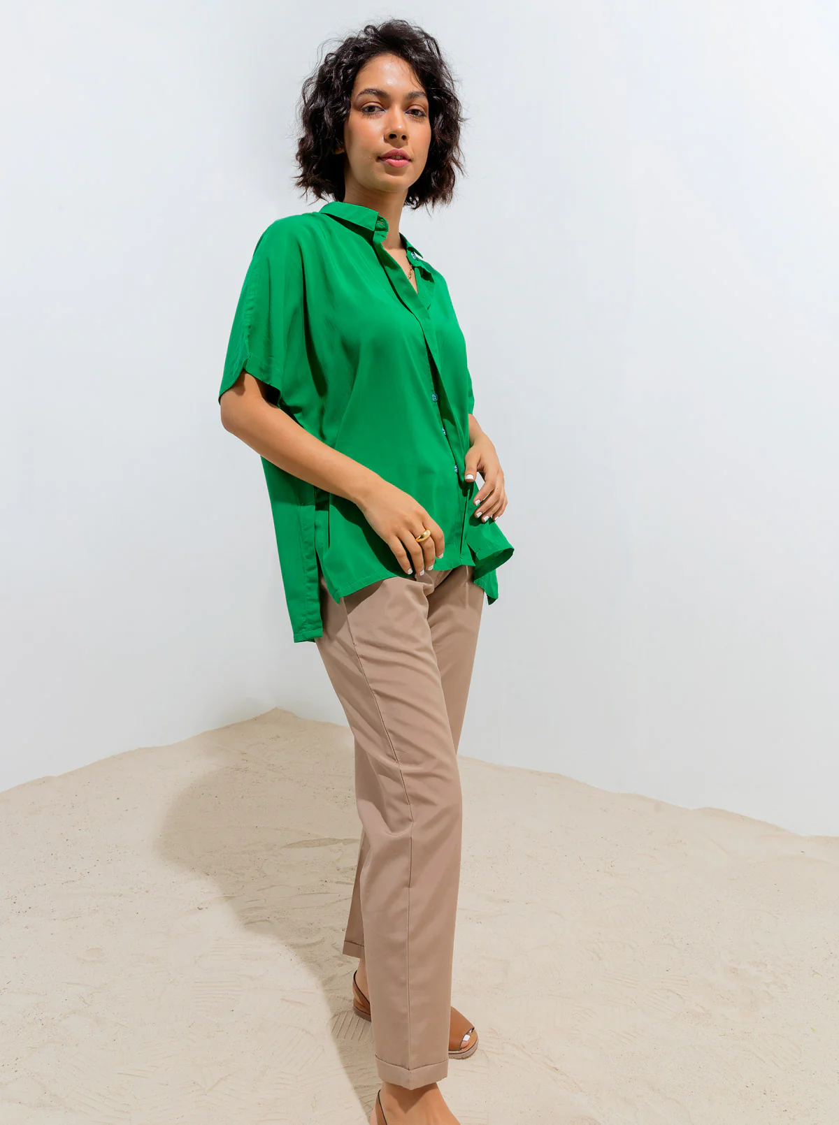 BRIGHT GREEN FLOWY COLLAR SHIRT - Image 4