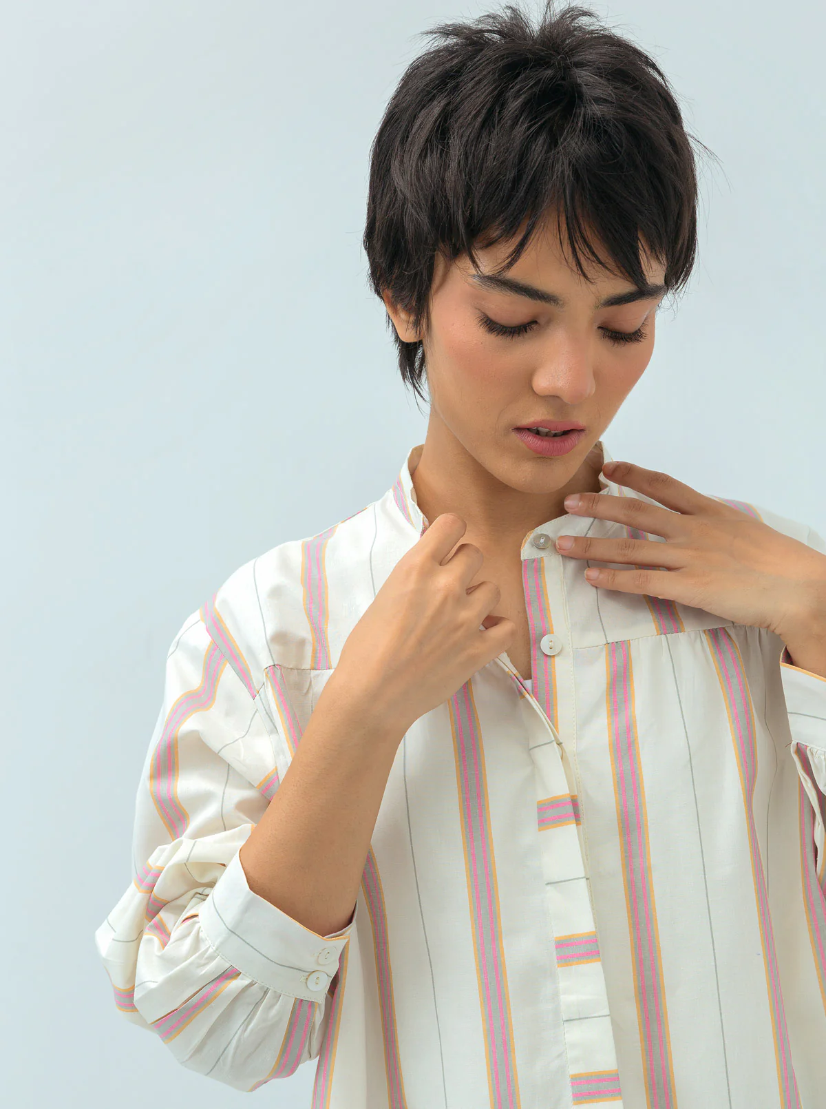 MULTI STRIPED GATHERED YOKE SHIRT - Image 2