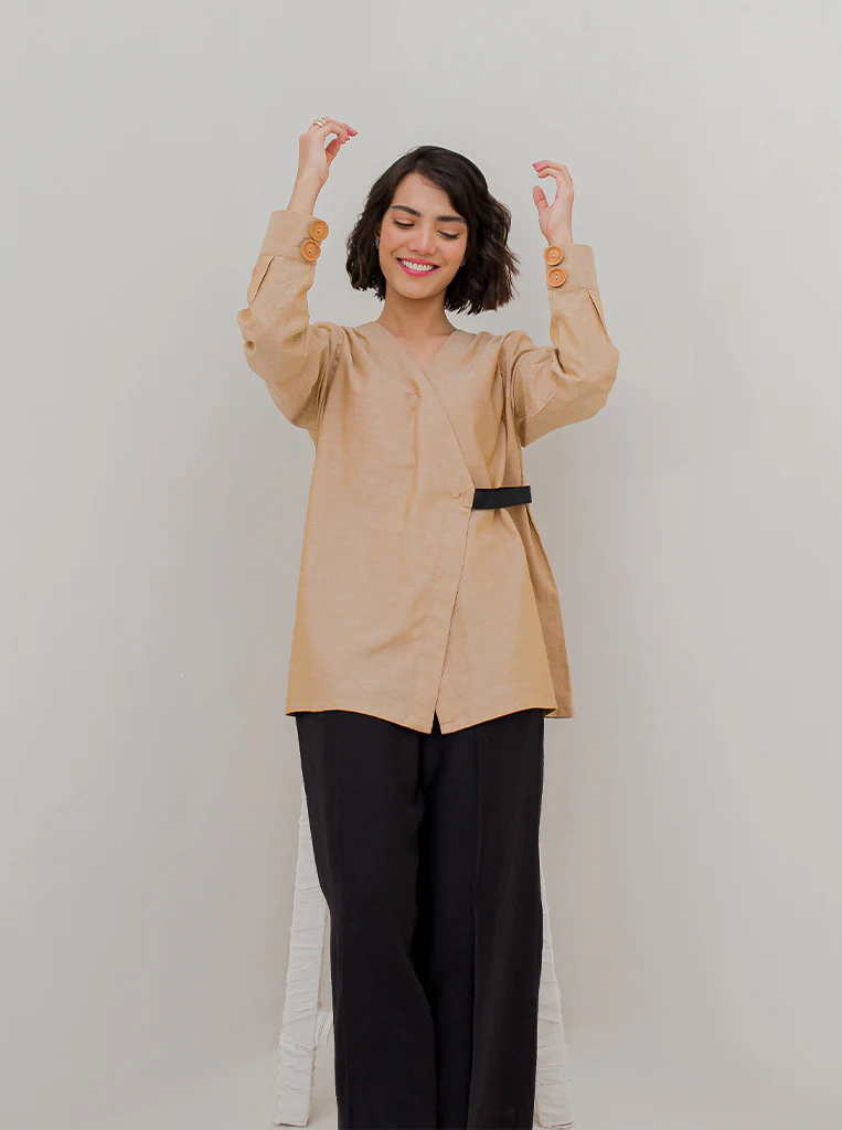 TAN BROWN WRAP TOP - Image 2