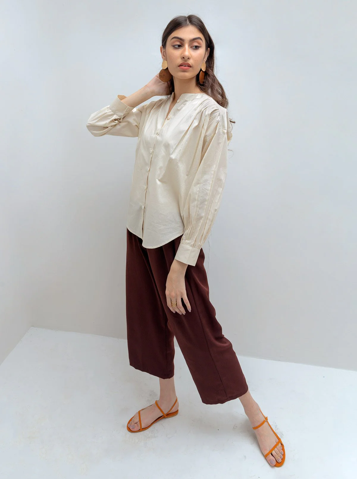 CREAM GATHERED BUTTON DOWN SHIRT - Image 3