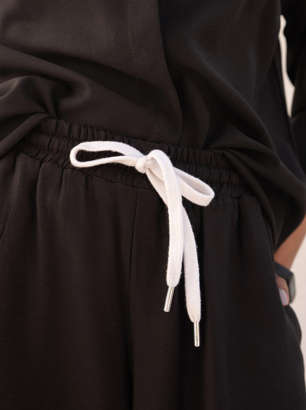 BLACK DRAWSTRING CULOTTES - Image 2
