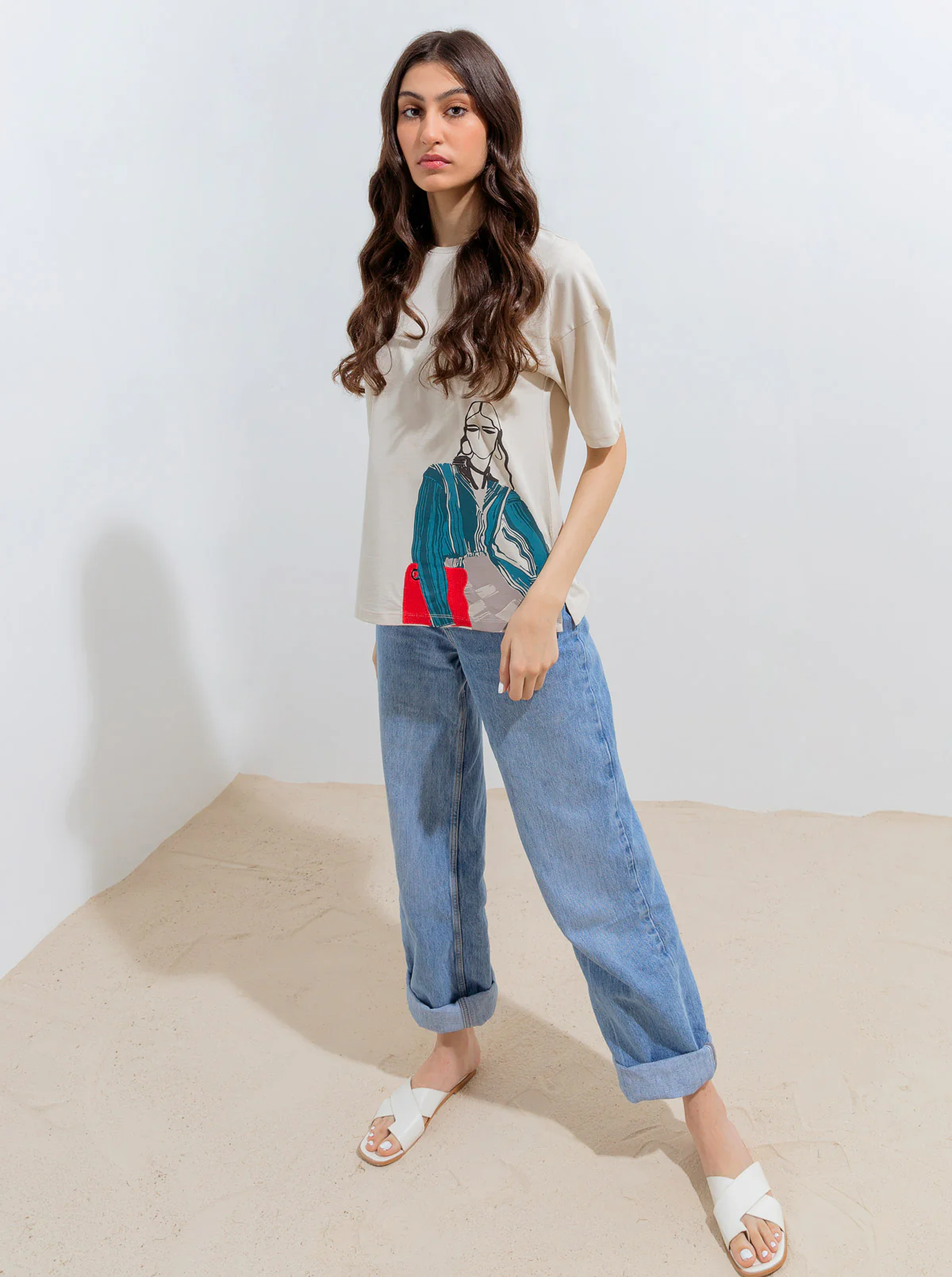 BEIGE GRAPHIC T-SHIRT - Image 2