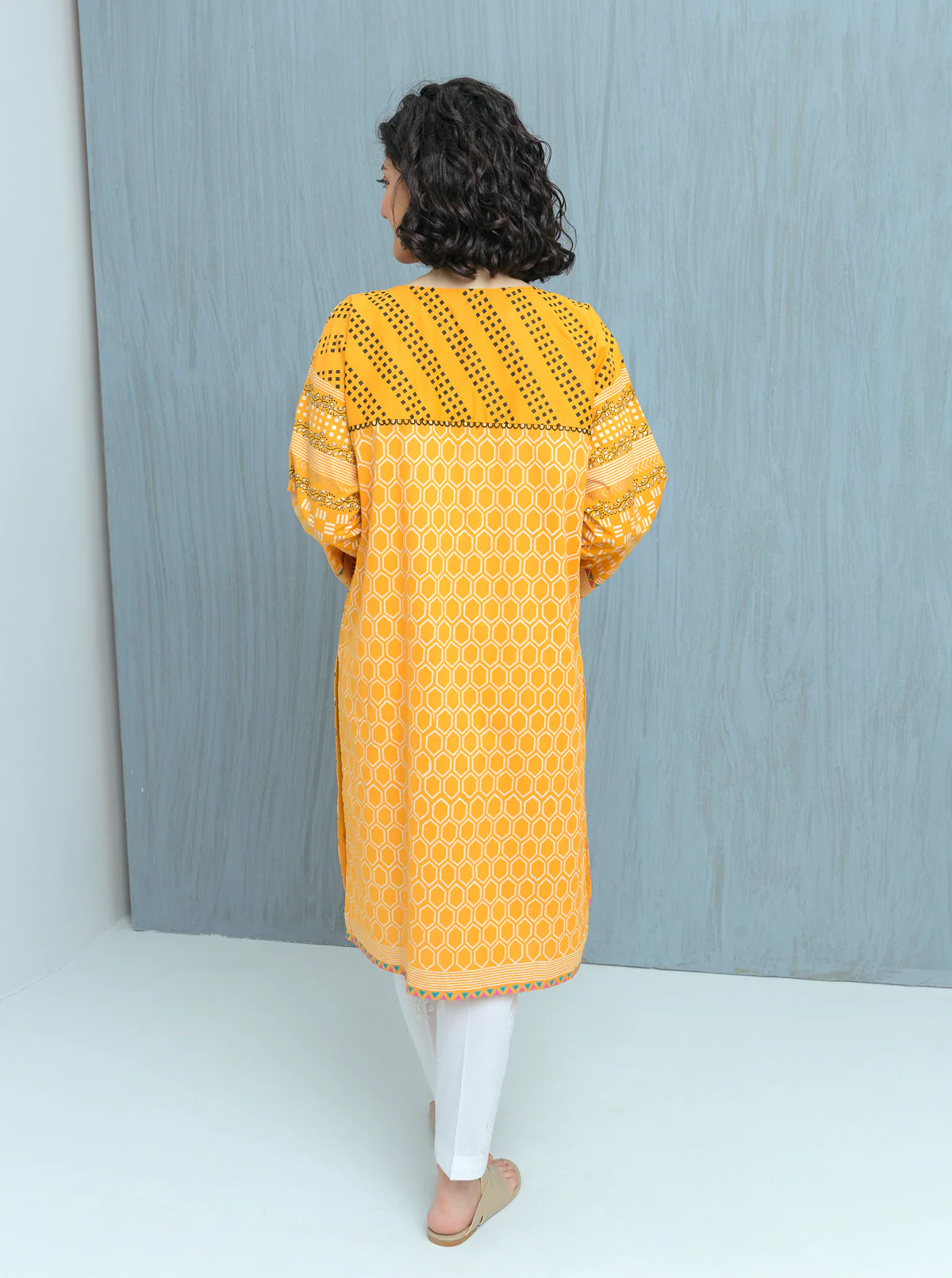 ARTISAN - Image 3